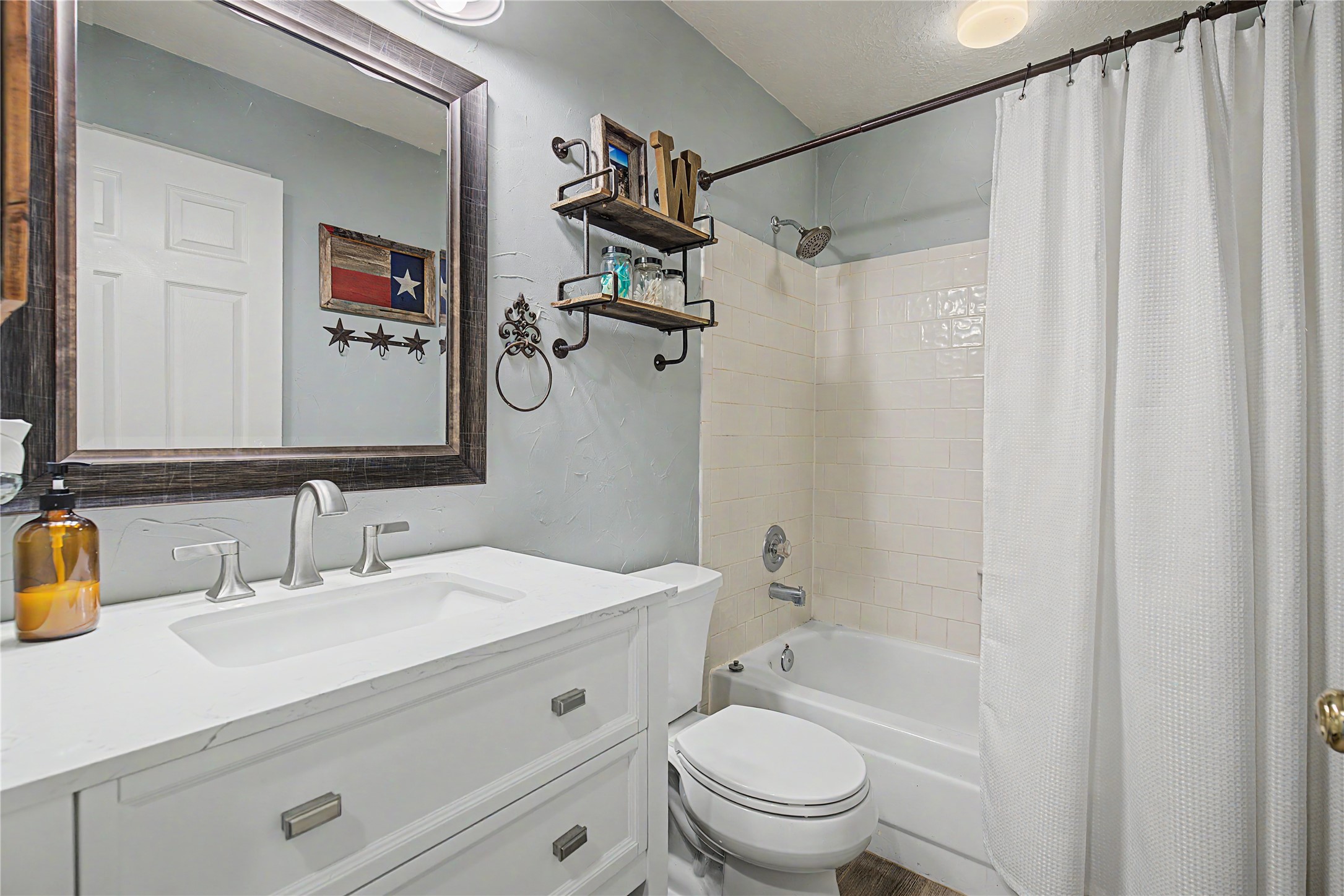 59 Laughing Brook Court Property Photo 26