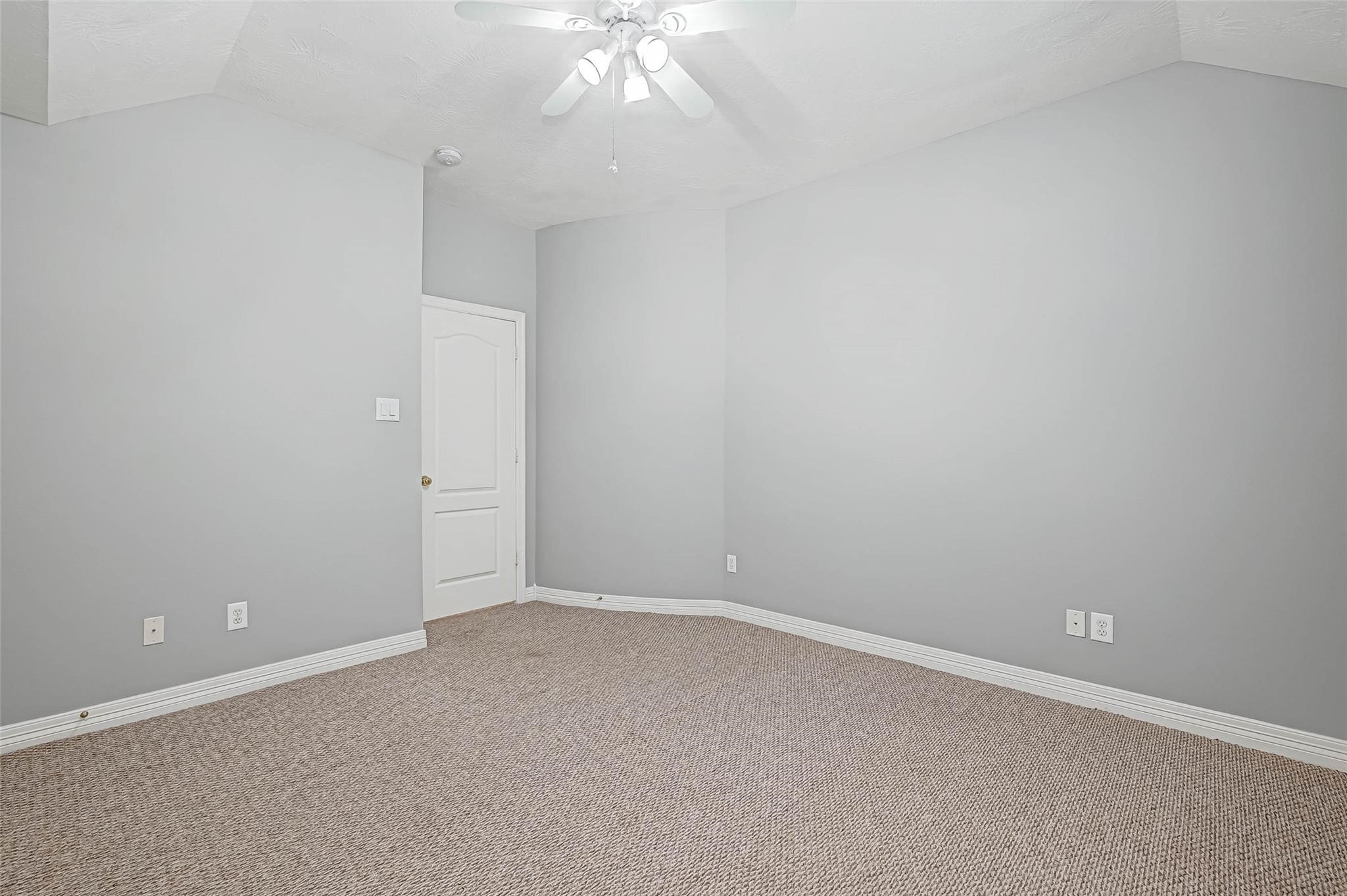 6106 Laguna Del Rey Drive Property Photo 27