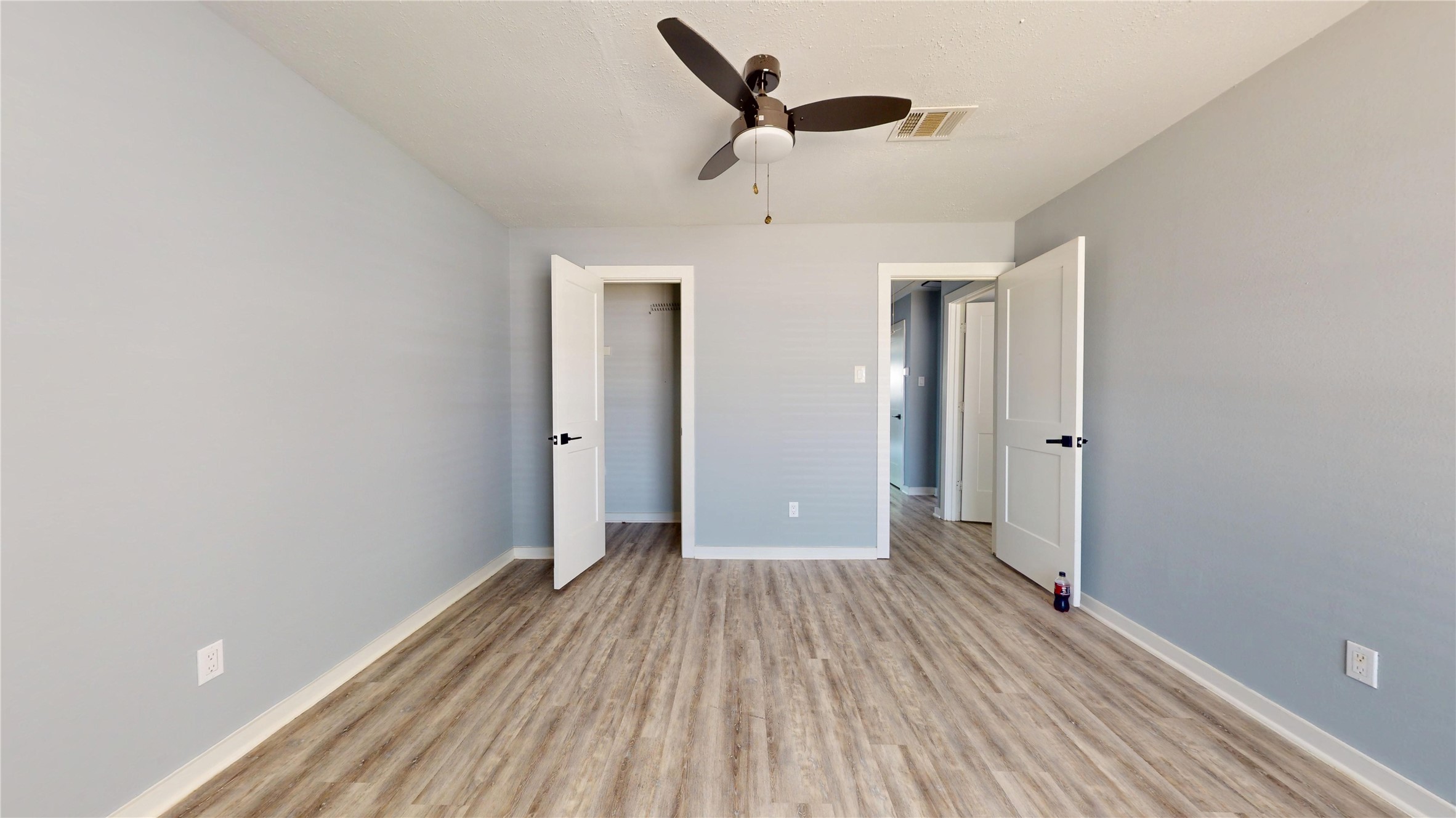 9907 Greencreek Drive Property Photo 32
