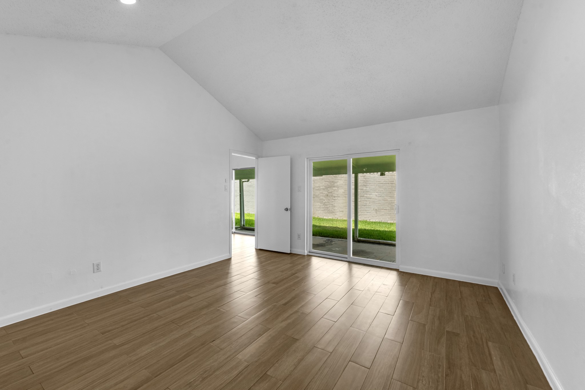 13835 Walnut Hollow Lane Property Photo 15
