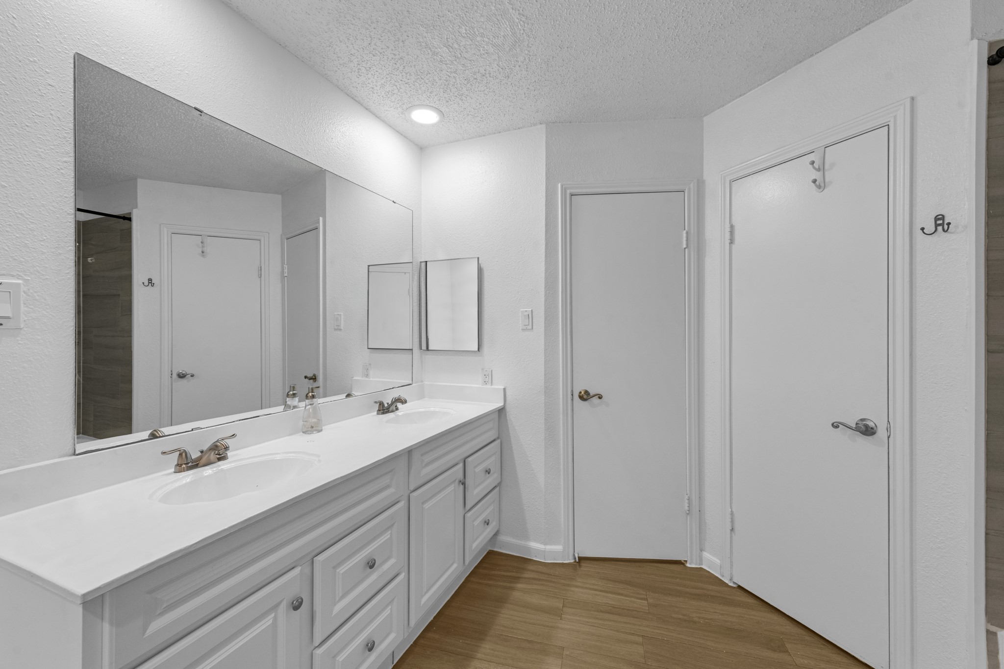 13835 Walnut Hollow Lane Property Photo 16