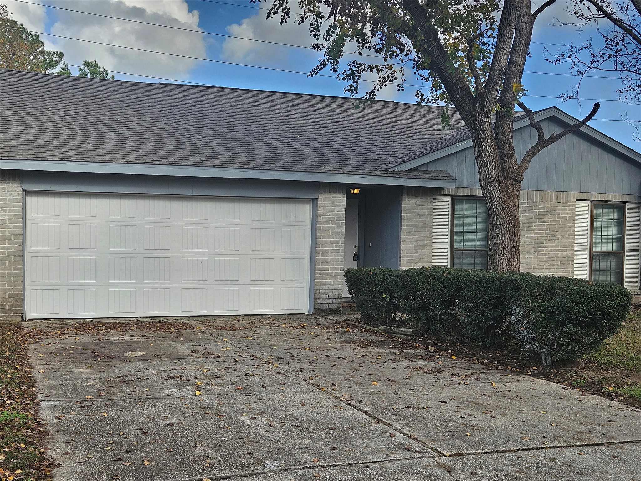 23822 Firegate Drive Property Photo 1