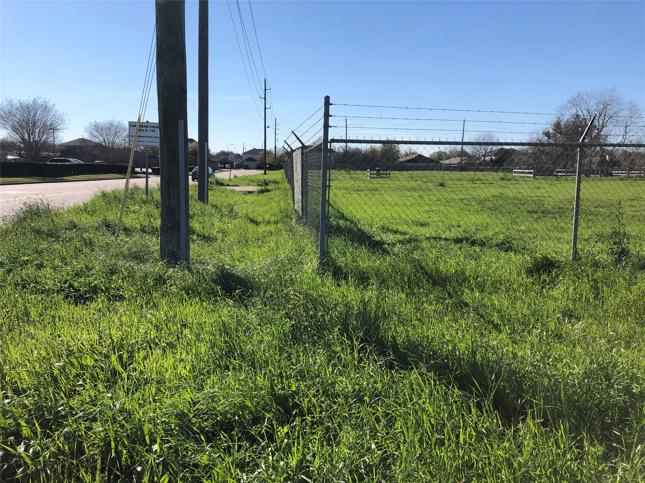 1121 Fm 359 Road Property Photo 7