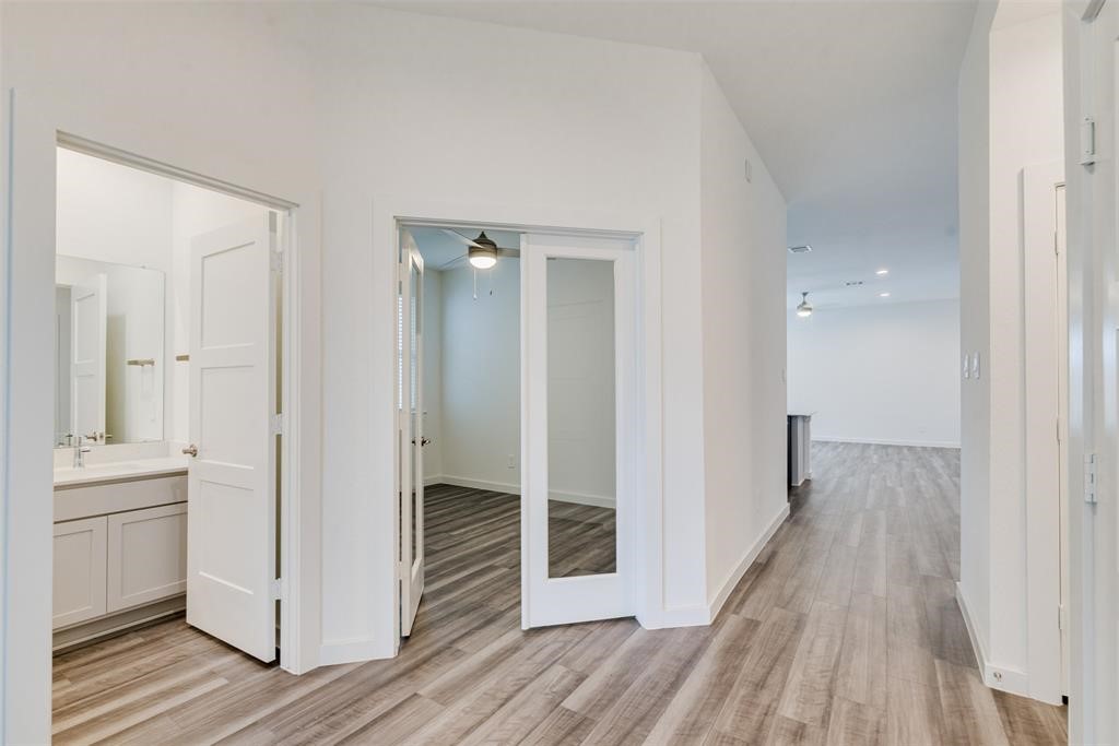22606 Ginosa Trail Property Photo 4