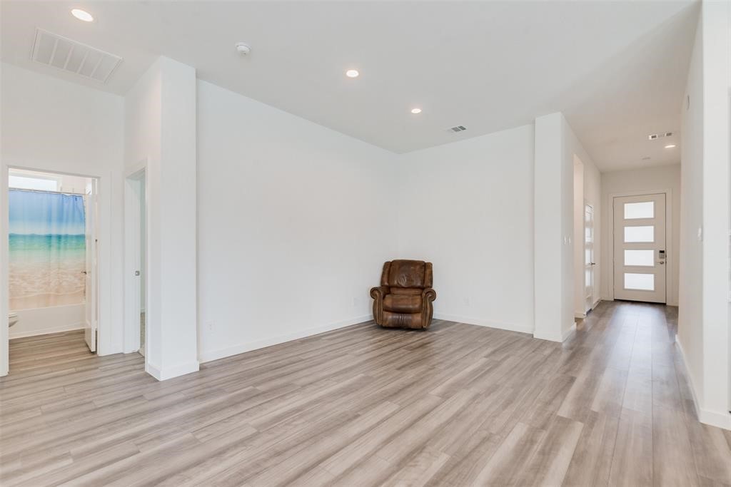 22606 Ginosa Trail Property Photo 9