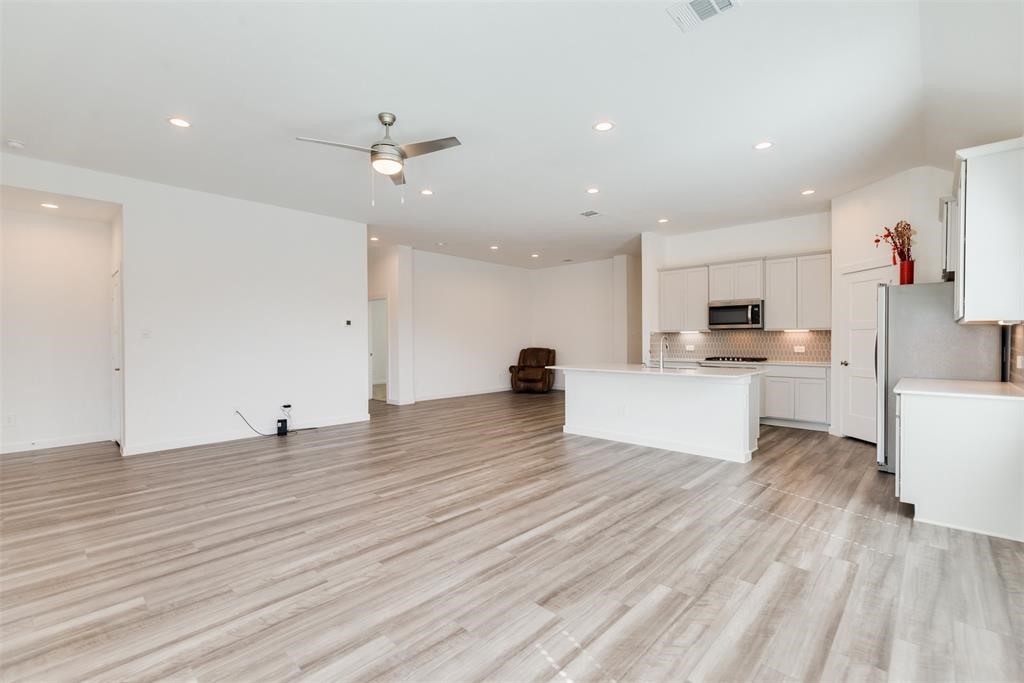 22606 Ginosa Trail Property Photo 17