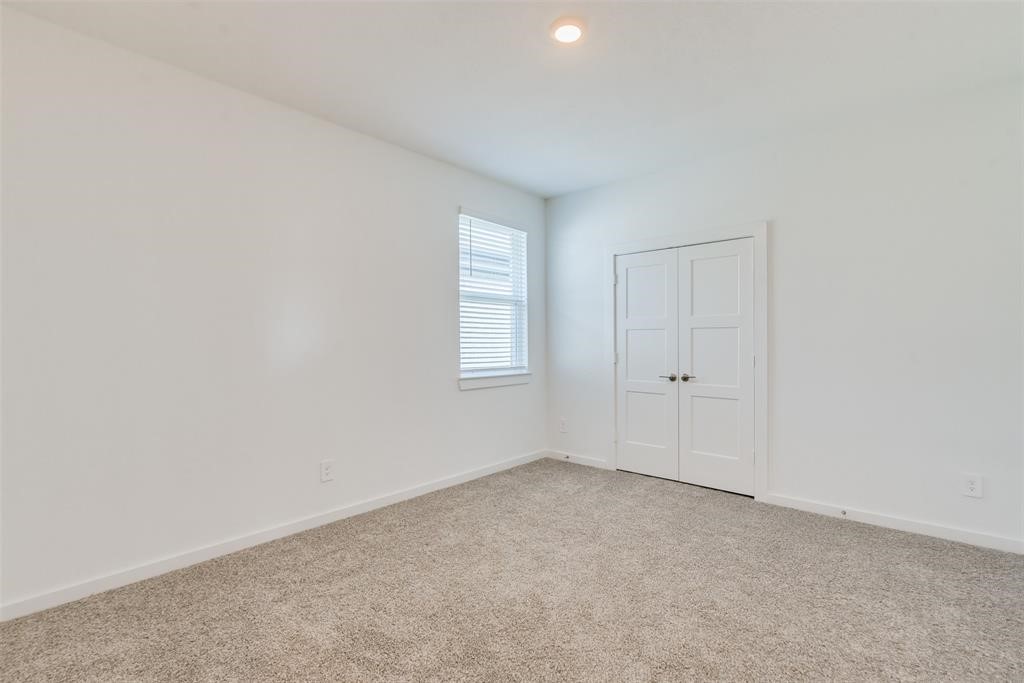 22606 Ginosa Trail Property Photo 28
