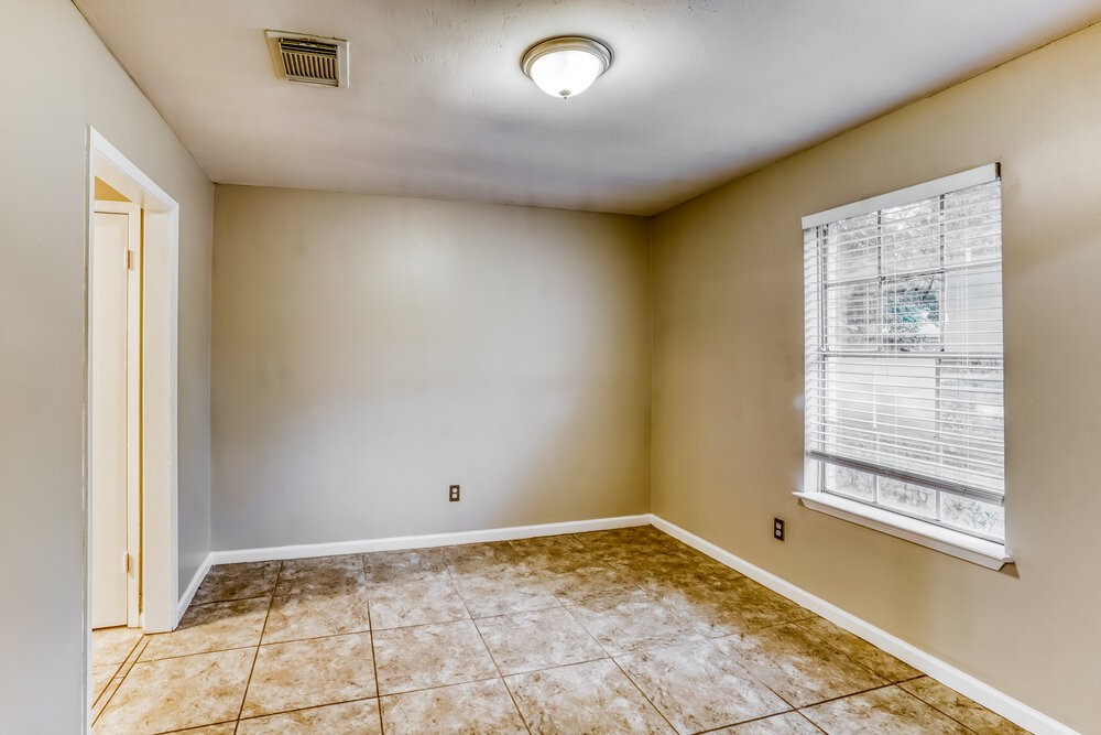 22630 Leedstown Lane Property Photo 13