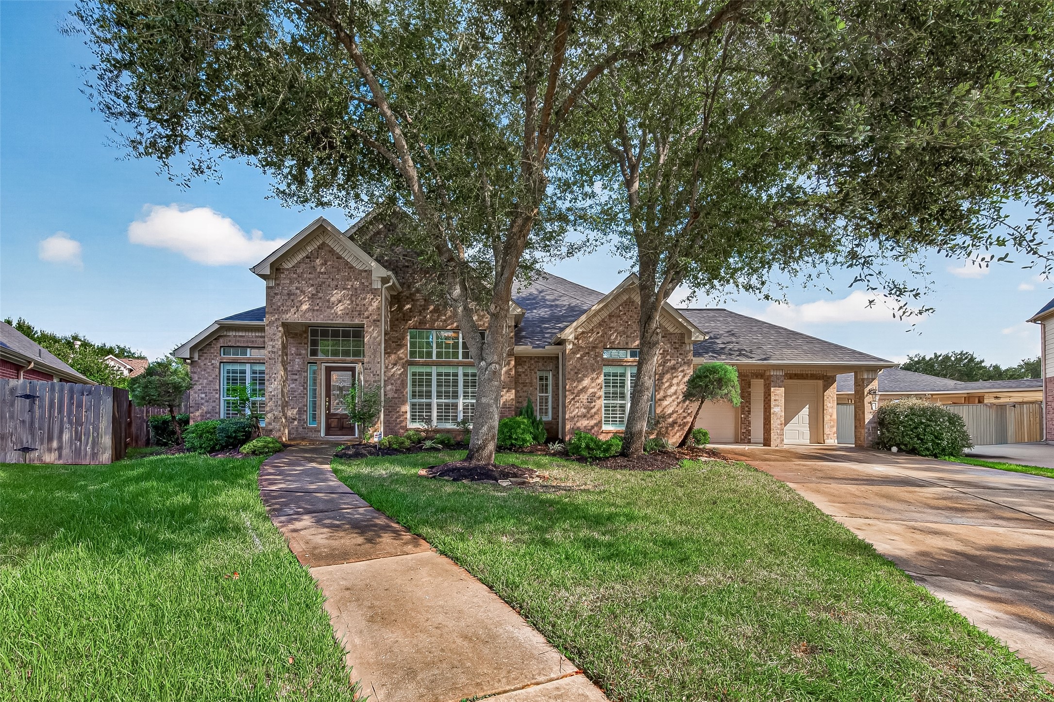 506 Pearlstone Court Property Photo 1