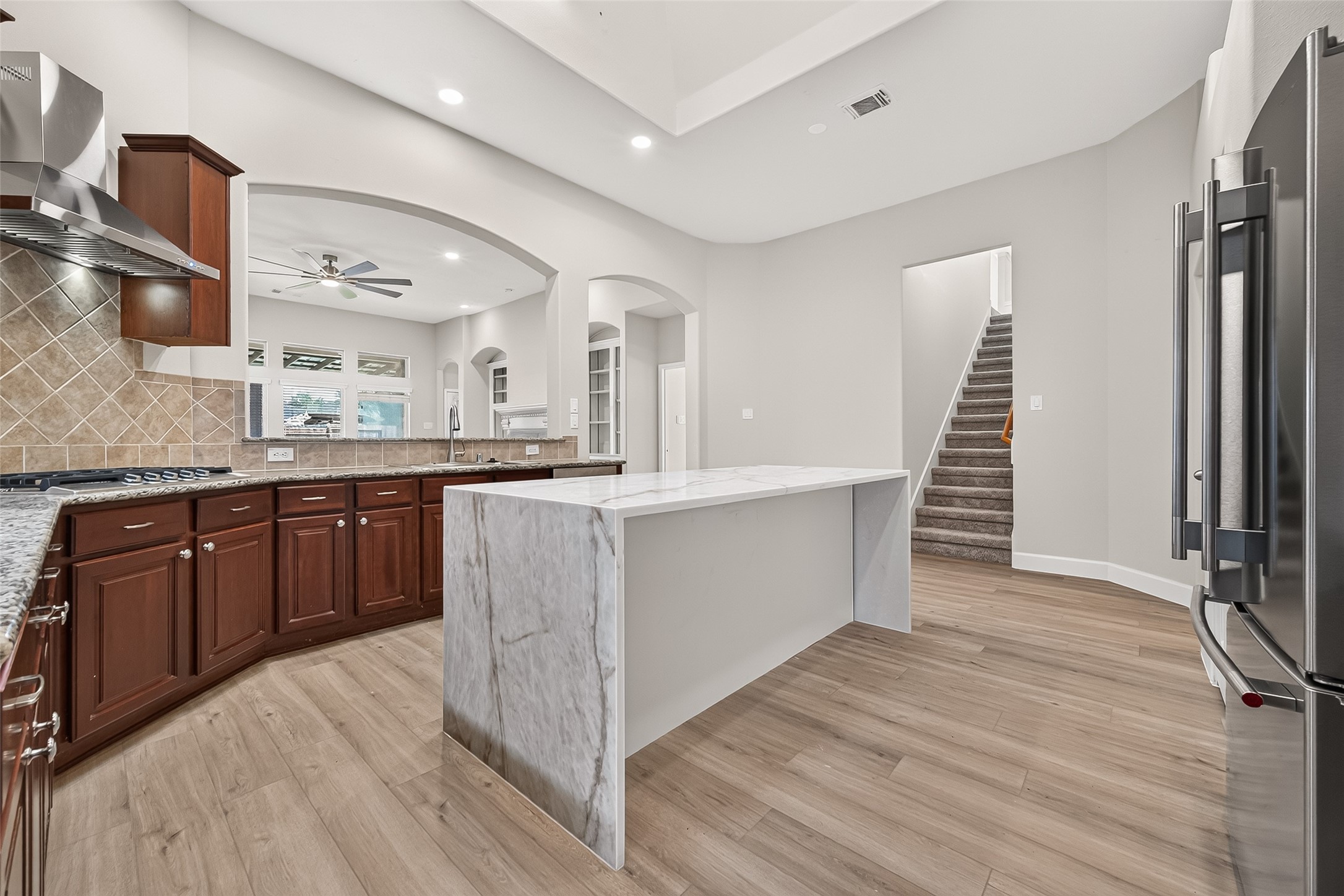 506 Pearlstone Court Property Photo 3