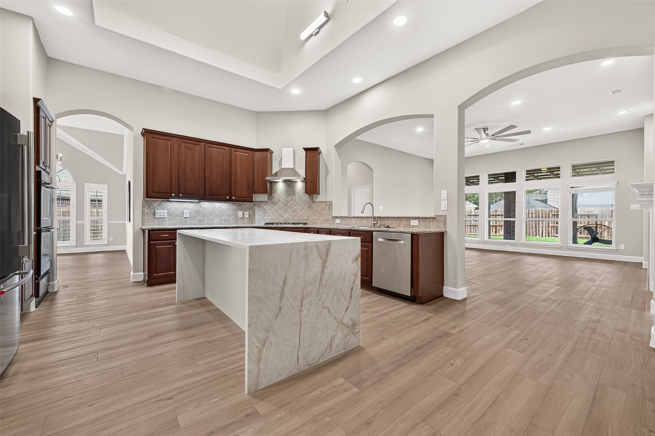 506 Pearlstone Court Property Photo 4