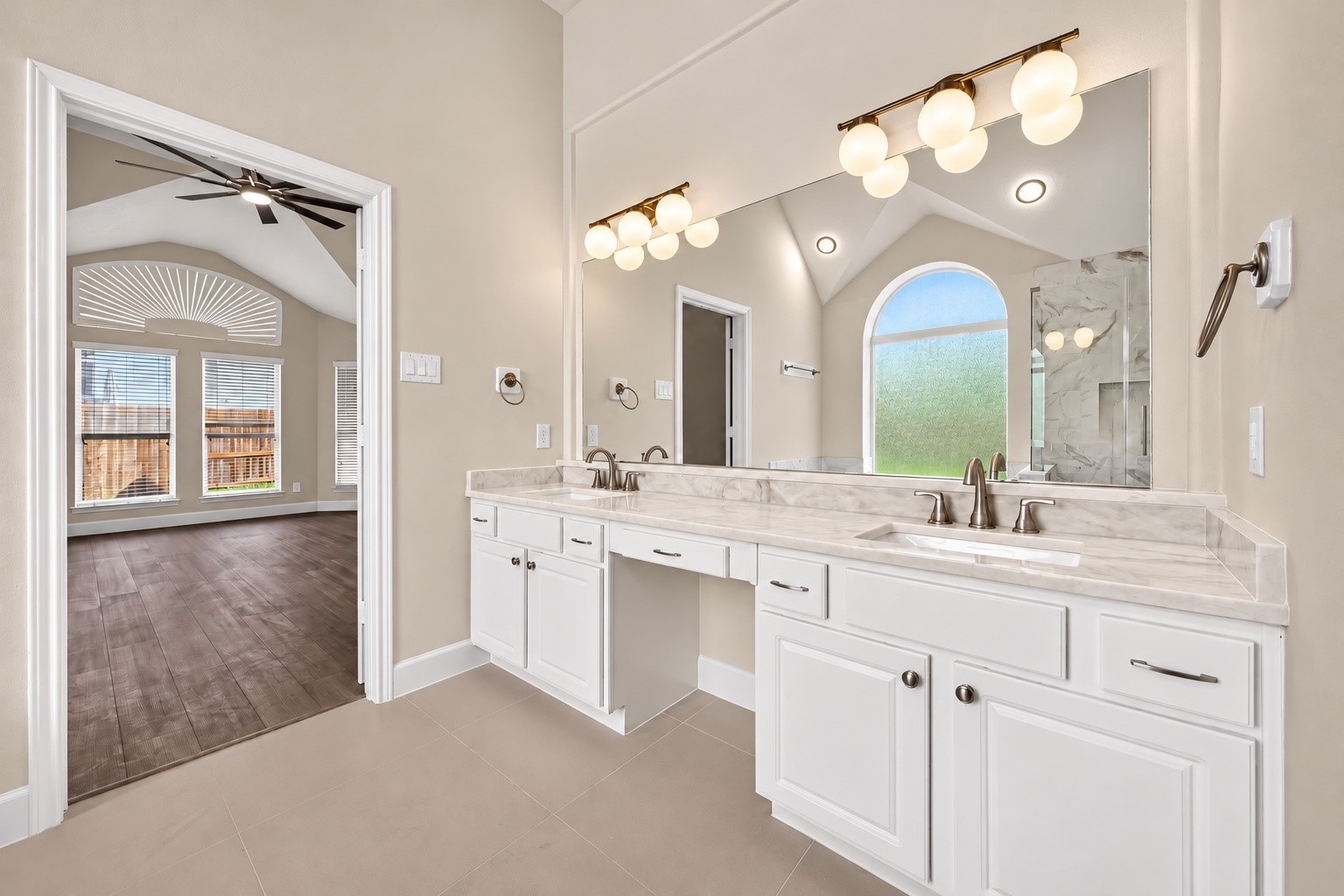 506 Pearlstone Court Property Photo 8