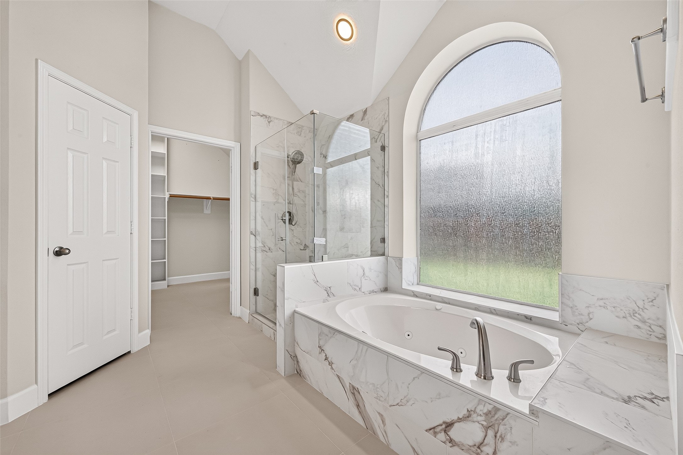 506 Pearlstone Court Property Photo 11