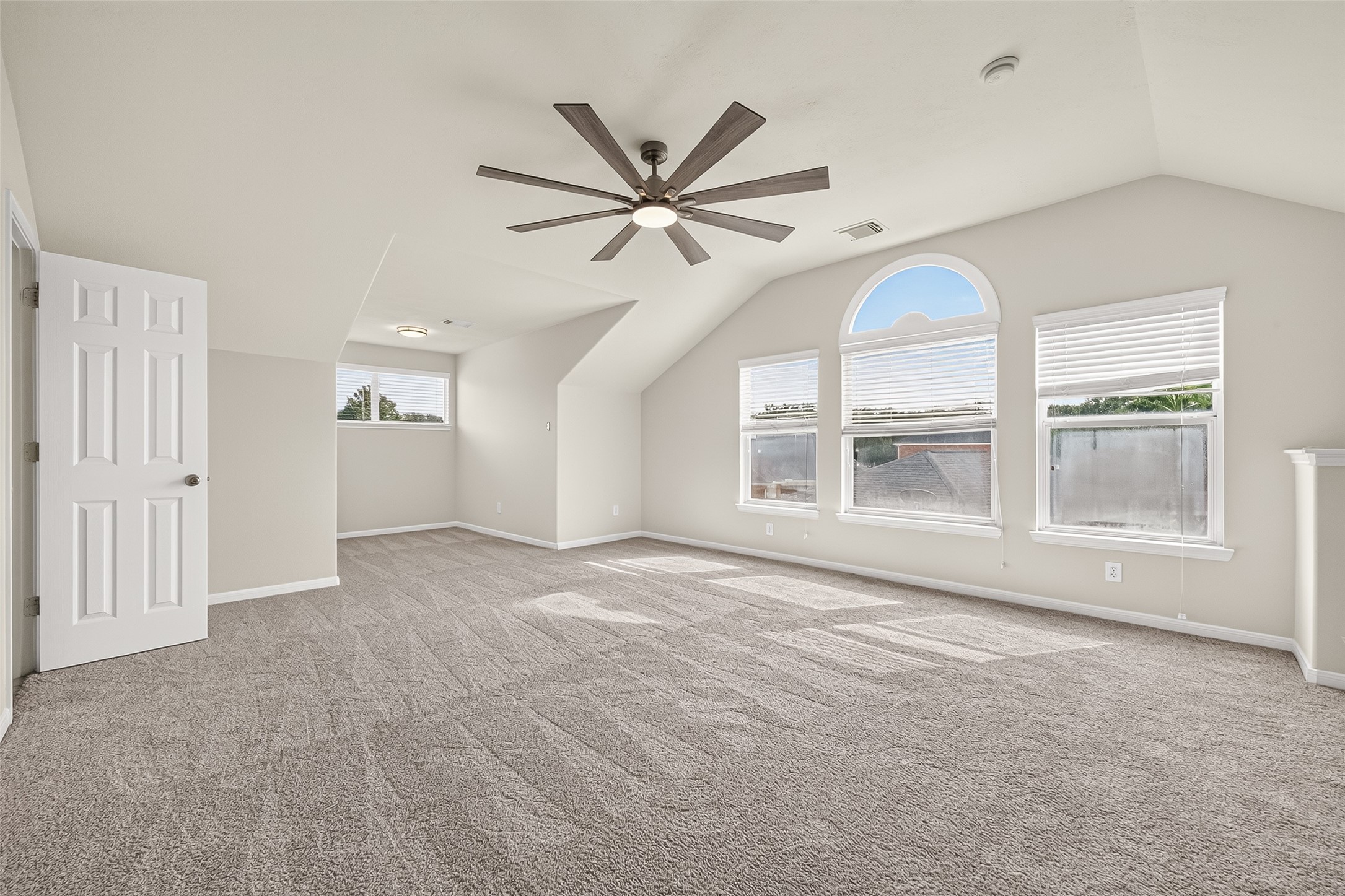 506 Pearlstone Court Property Photo 15