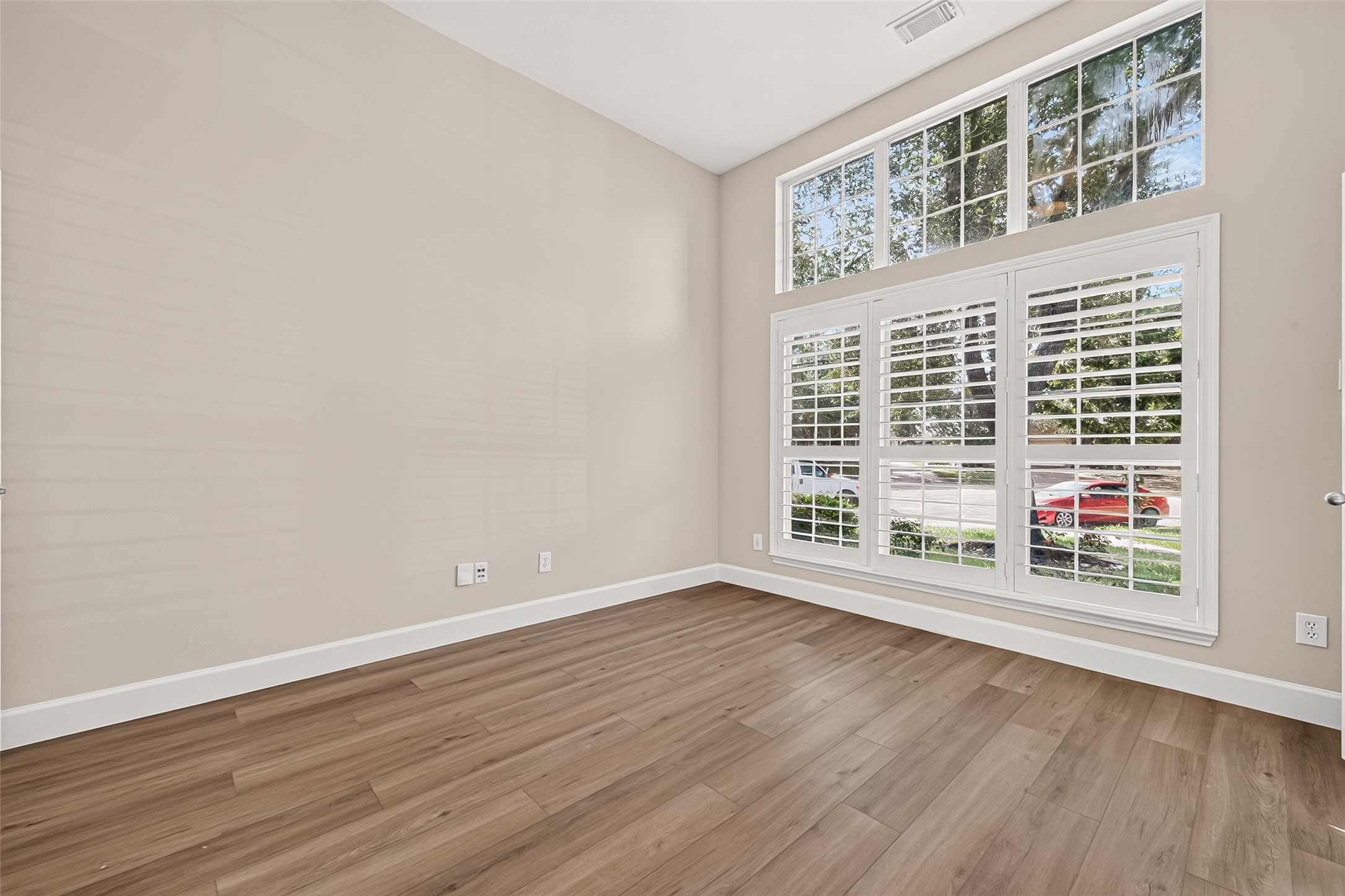 506 Pearlstone Court Property Photo 19