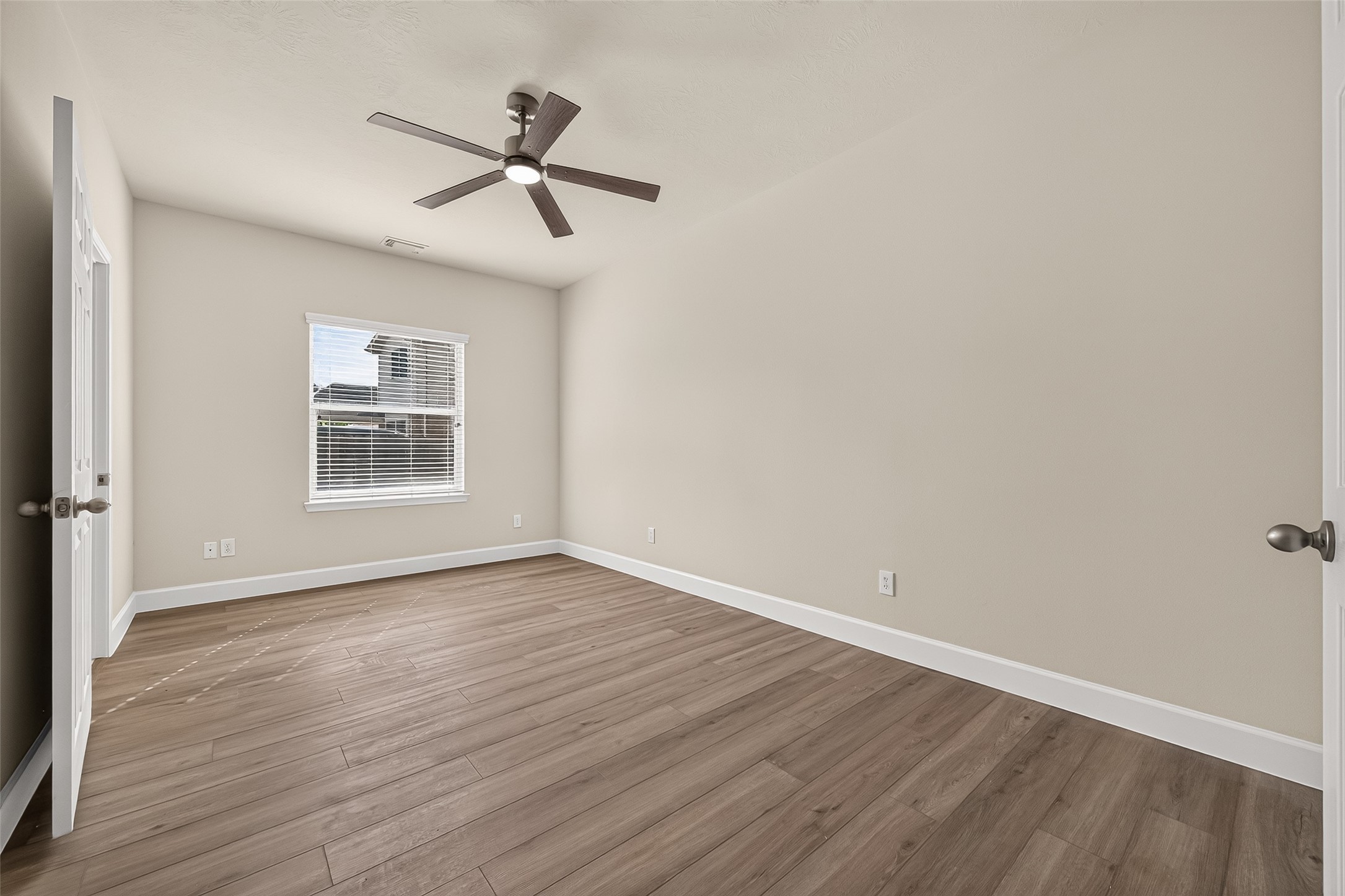 506 Pearlstone Court Property Photo 38