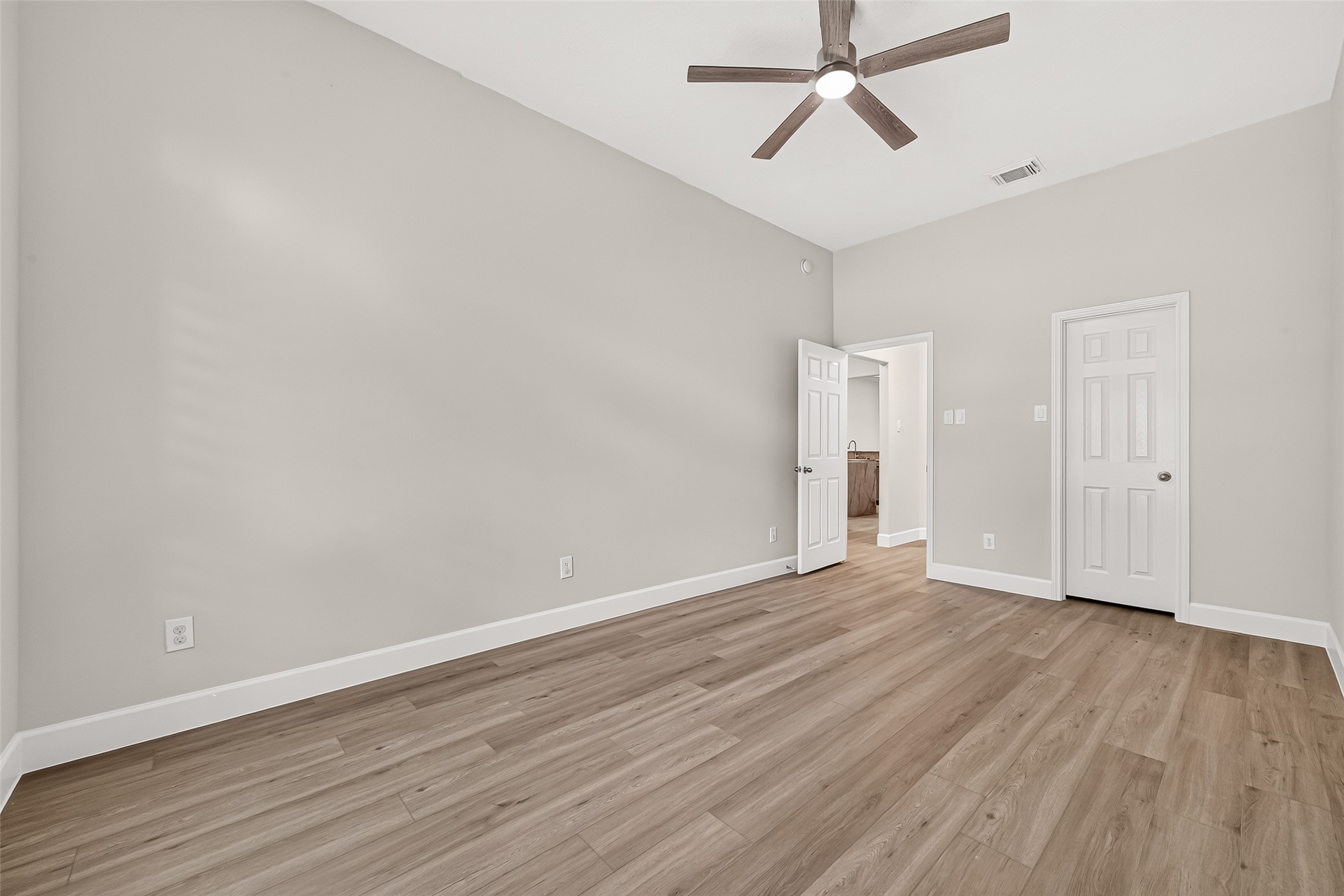 506 Pearlstone Court Property Photo 43