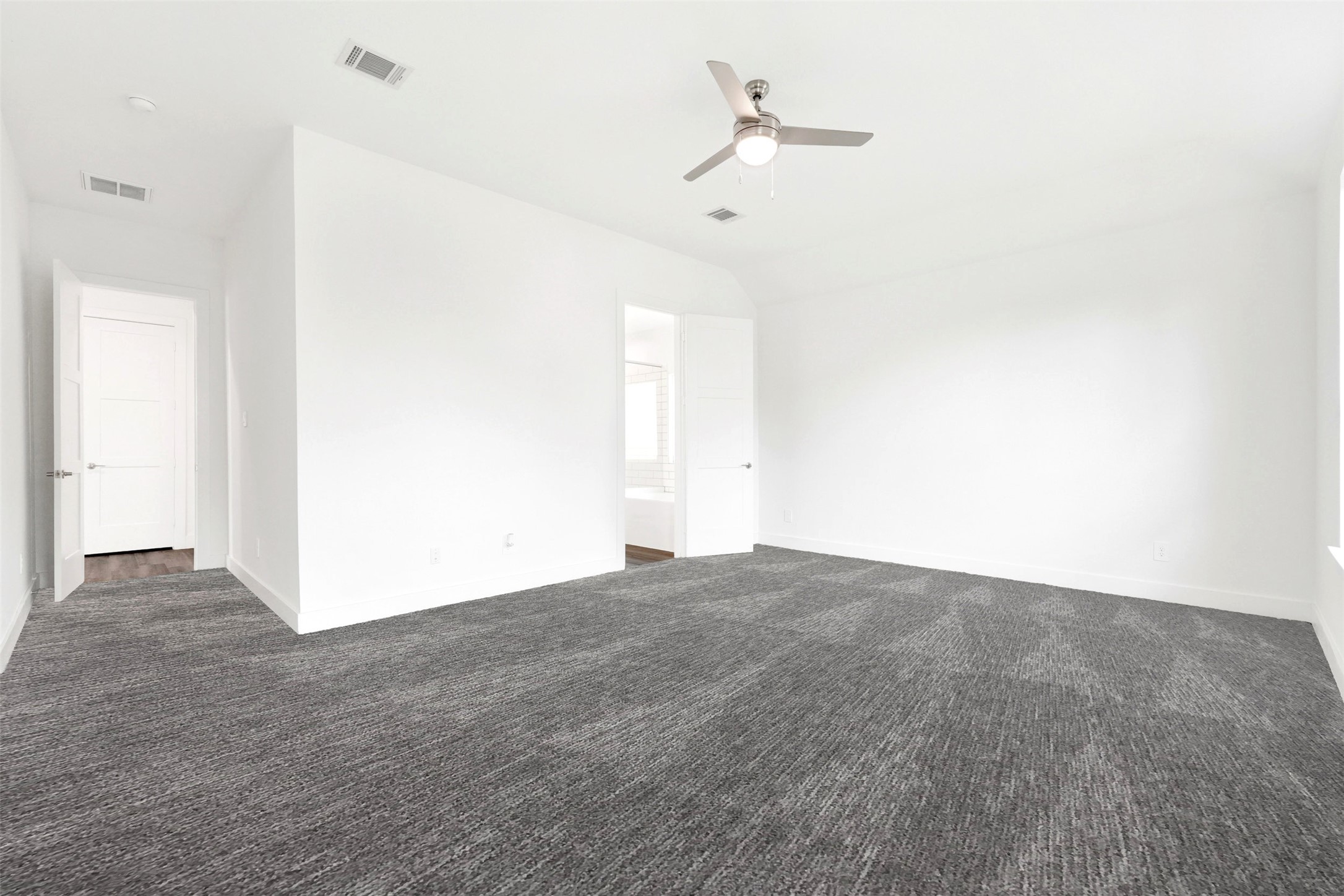 153 Aurora Springs Drive Property Photo 23