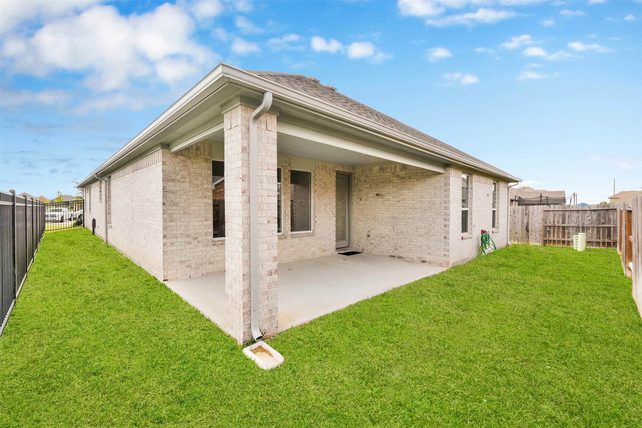 153 Aurora Springs Drive Property Photo 33