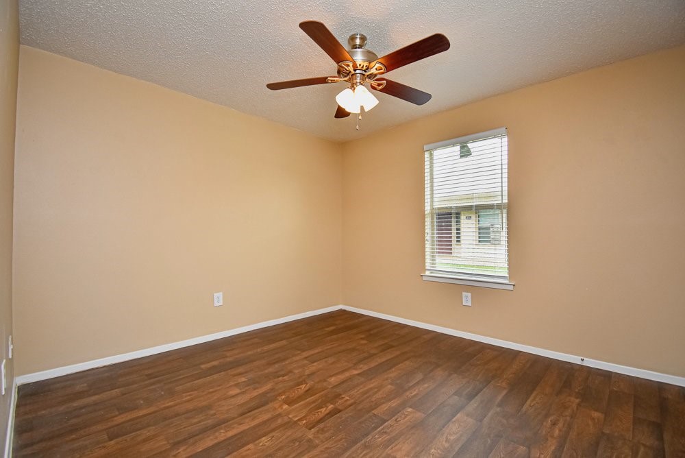 1308 Jacksonville Dr Property Photo 9