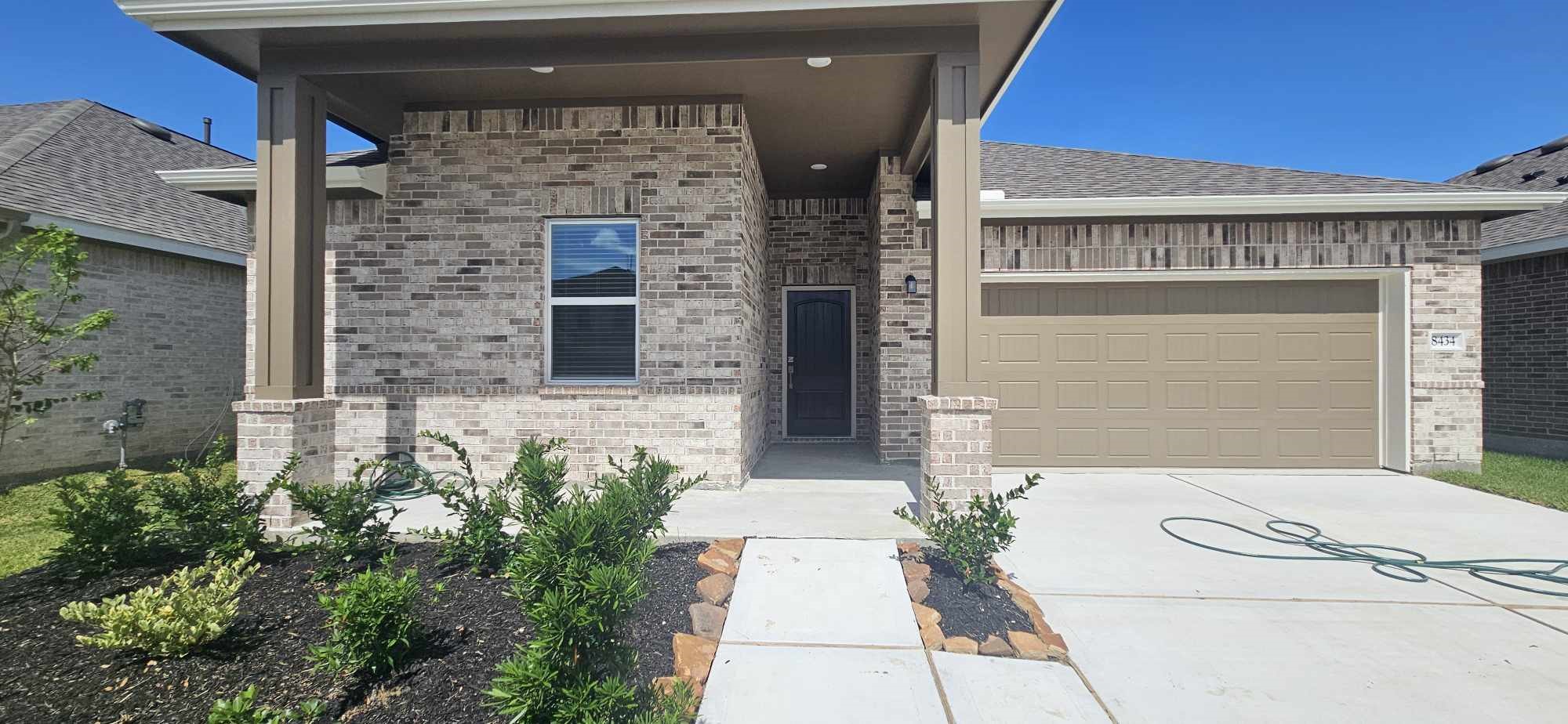8434 Tranquil Bay Court Property Photo 1