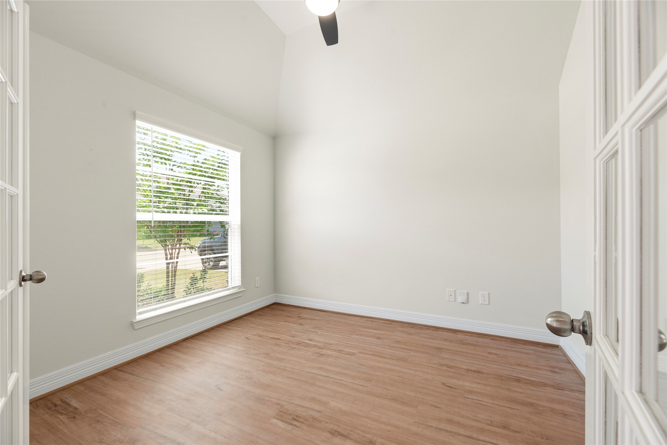 8415 Red Shiner Way Property Photo 4