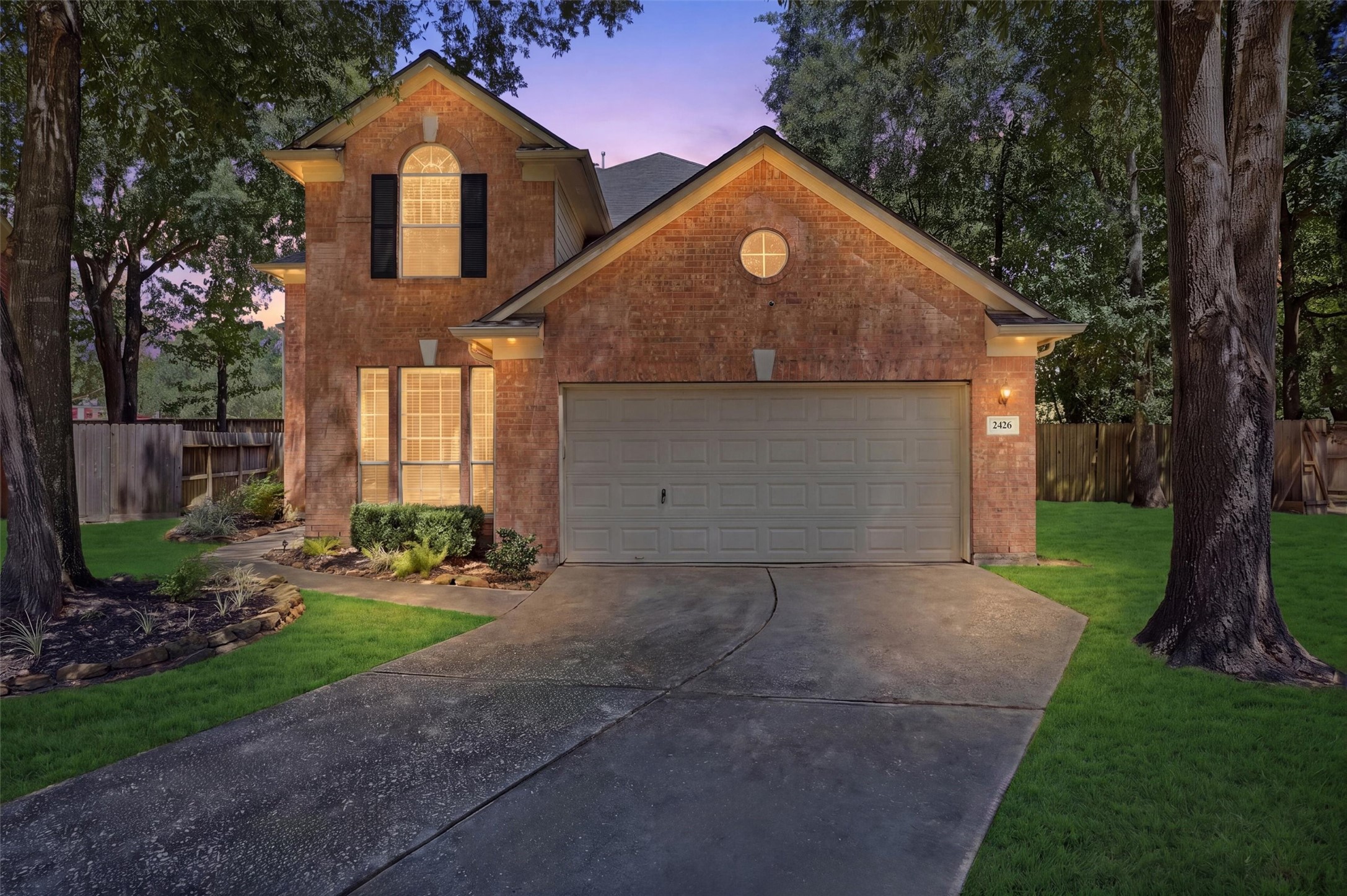 2426 Mills Creek Drive Property Photo 2