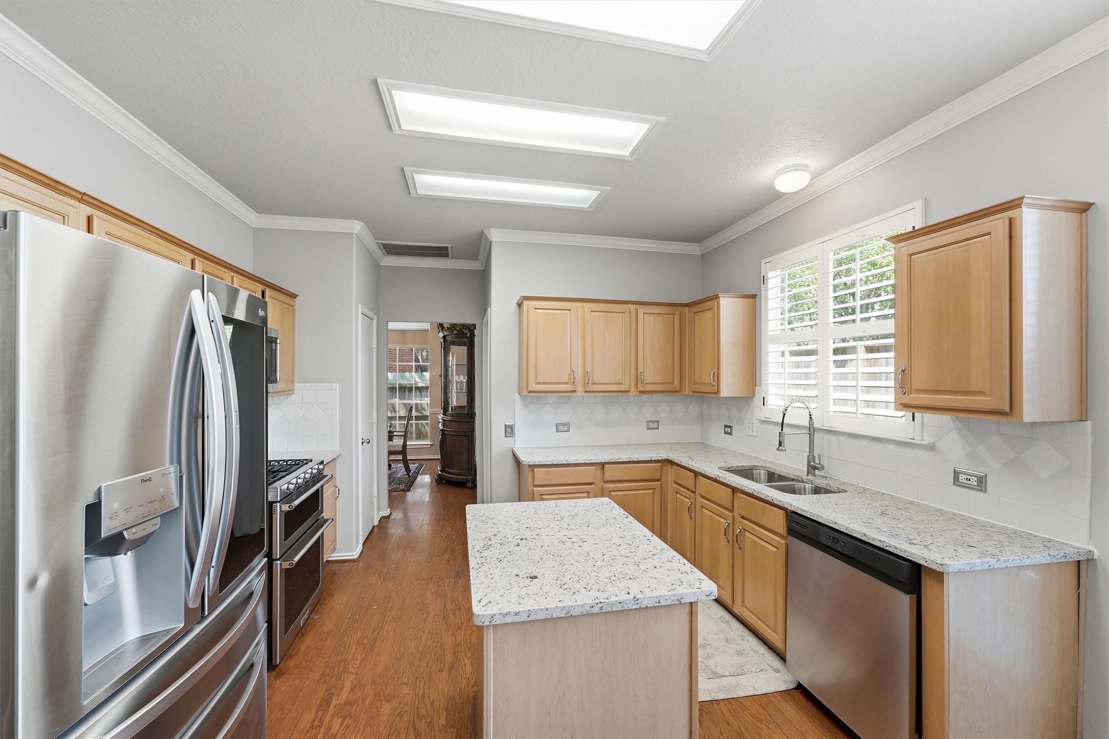 2426 Mills Creek Drive Property Photo 13
