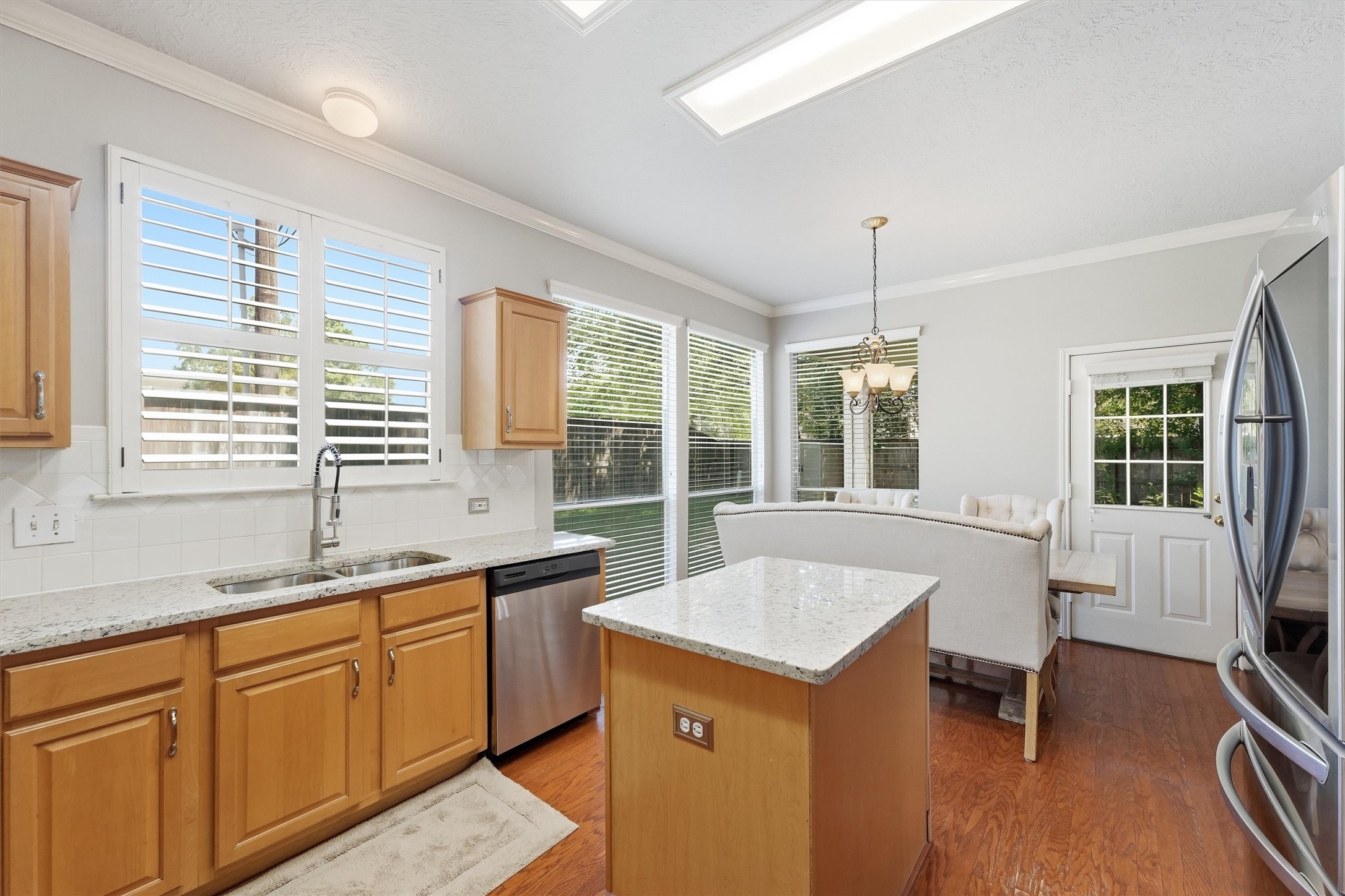2426 Mills Creek Drive Property Photo 16