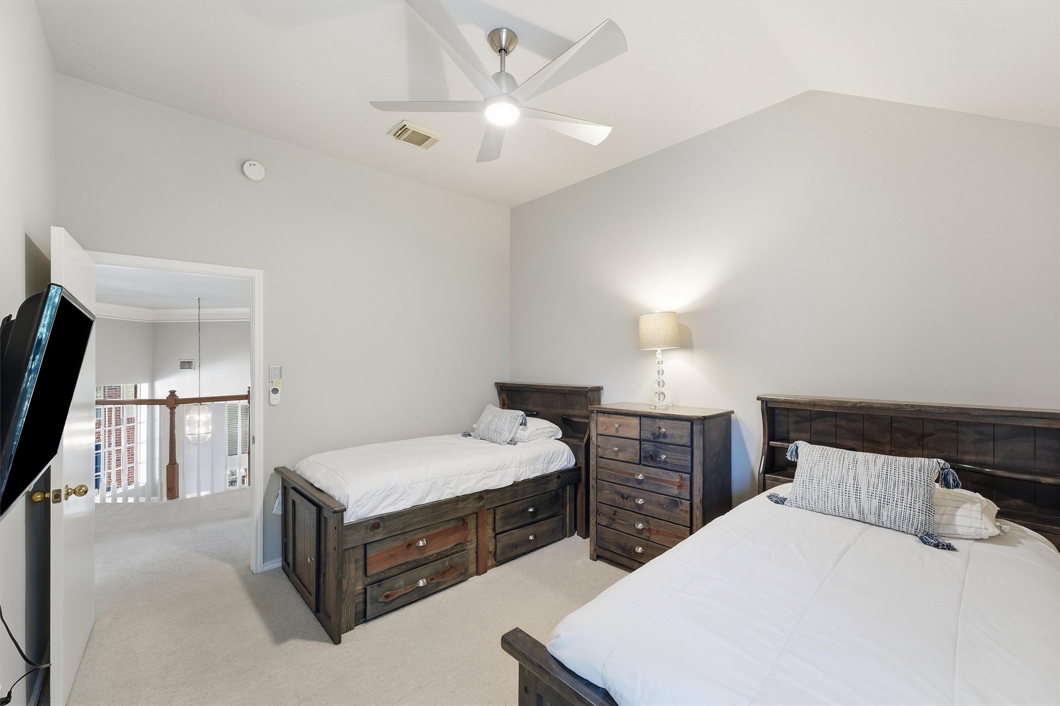 2426 Mills Creek Drive Property Photo 25