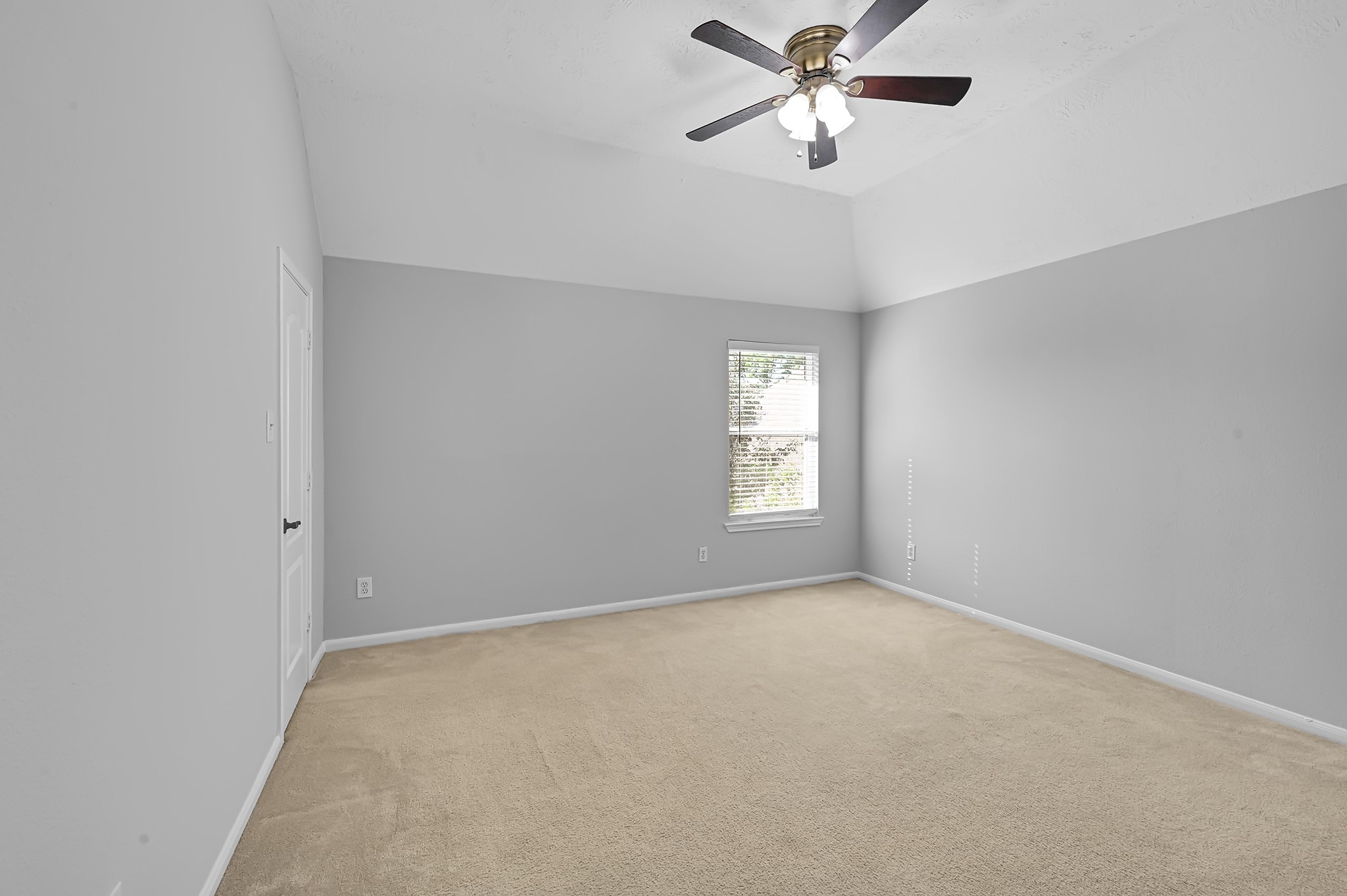 19010 Canyon Star Court Property Photo 22