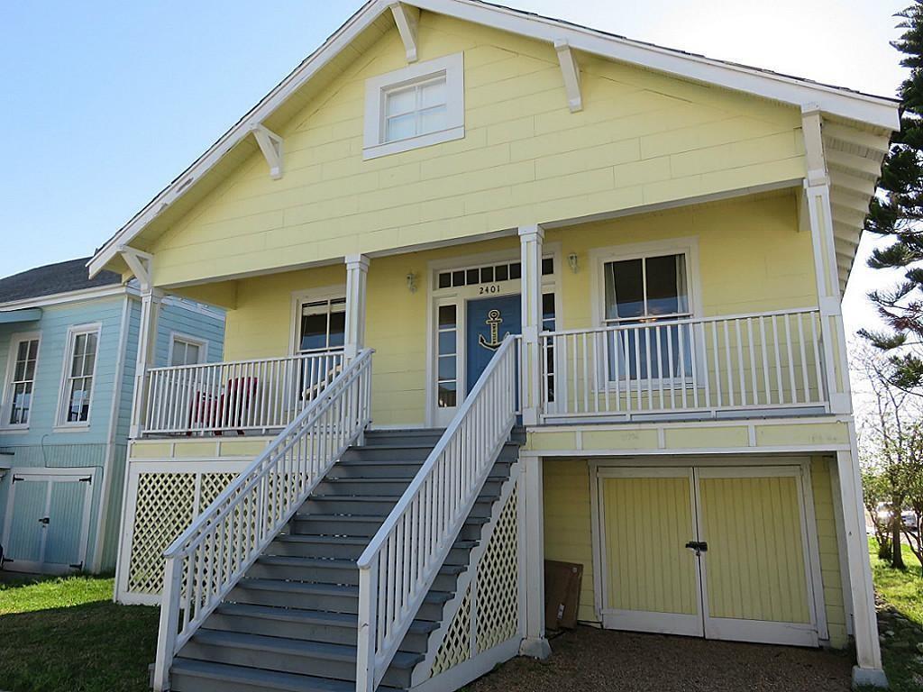 2401 38th Street Property Photo 1