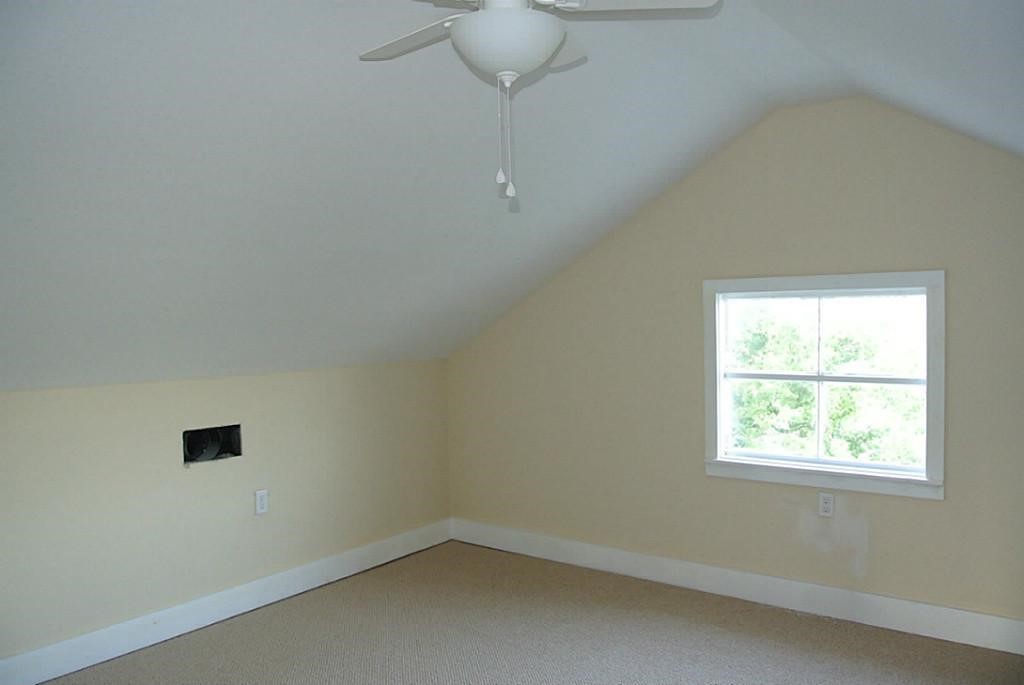 2401 38th Street Property Photo 7