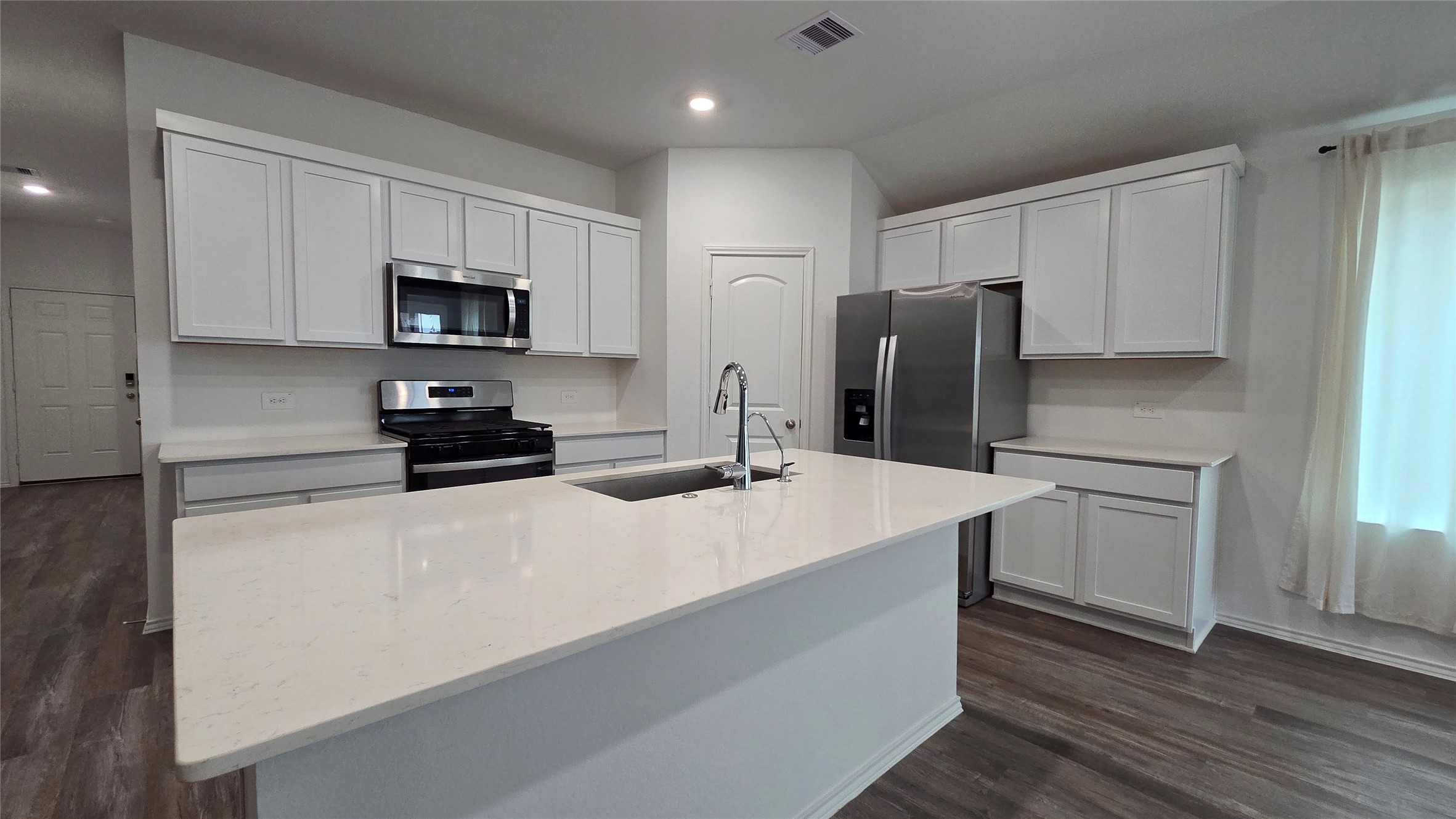 6110 Ginevra Summers Drive Property Photo 12