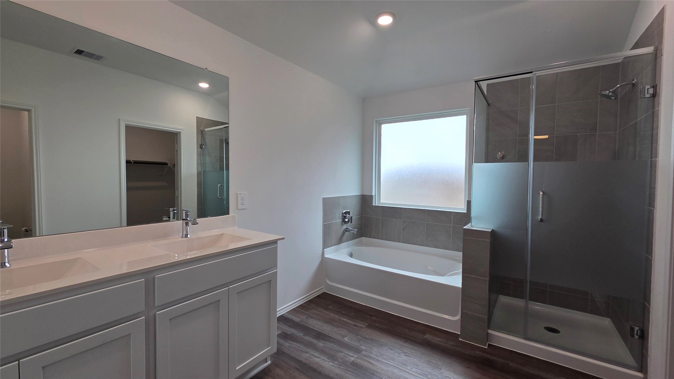 6110 Ginevra Summers Drive Property Photo 16