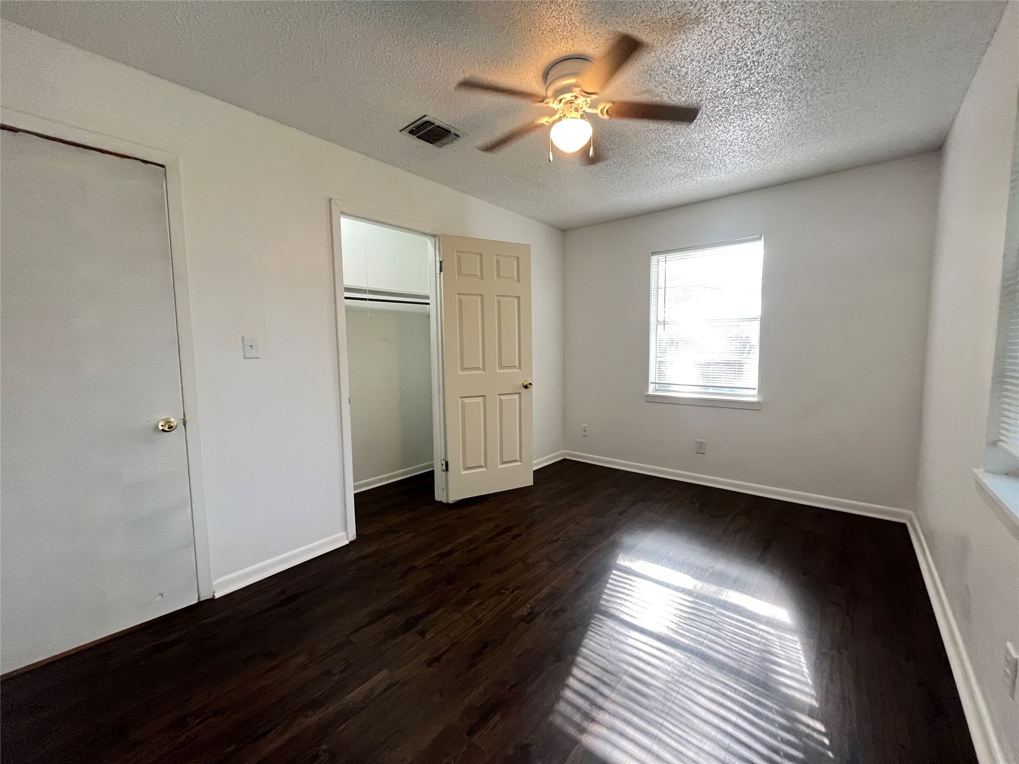 409 La Bradford Drive Property Photo 16