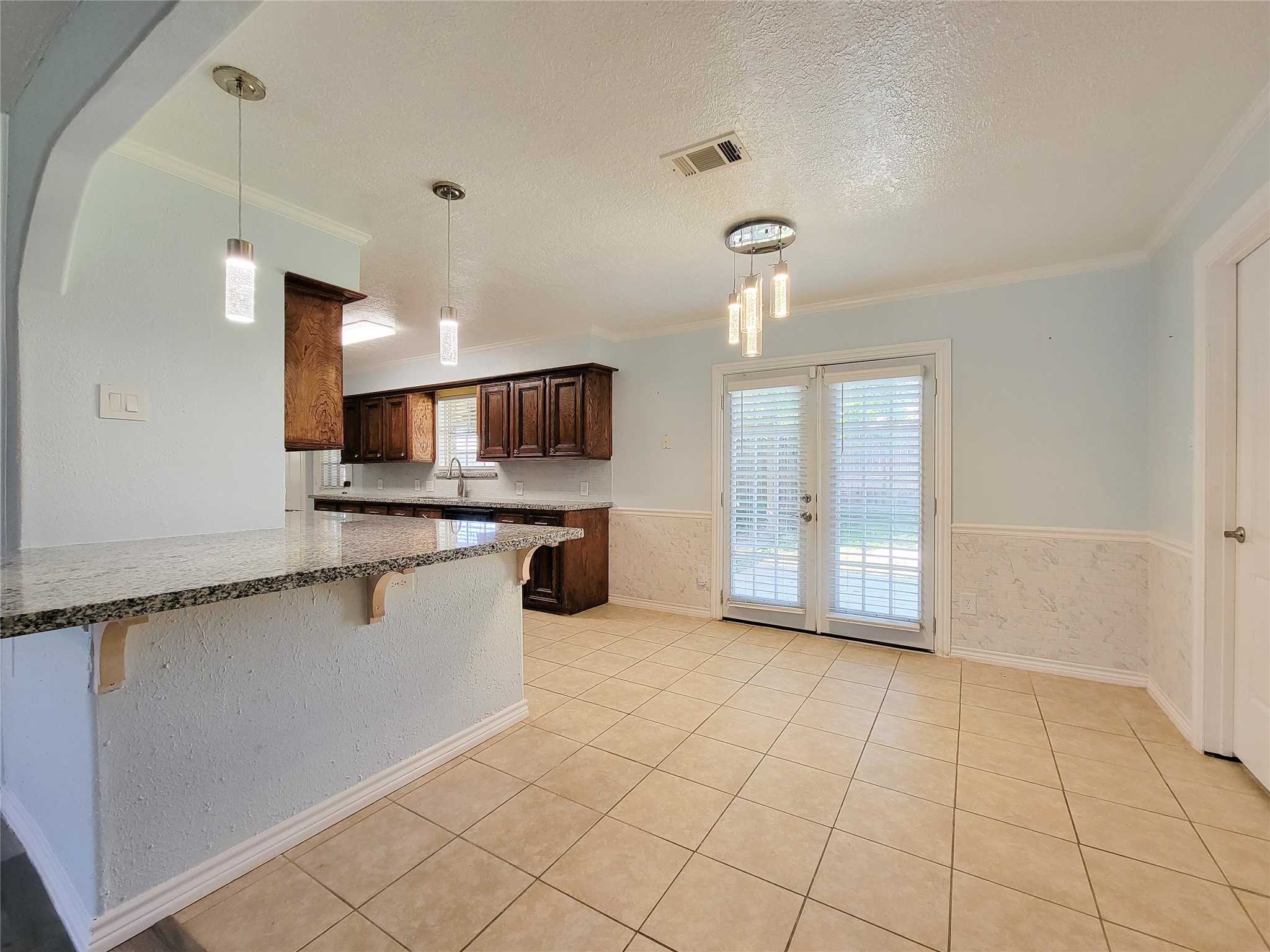 175 Greenwood Drive Property Photo 6