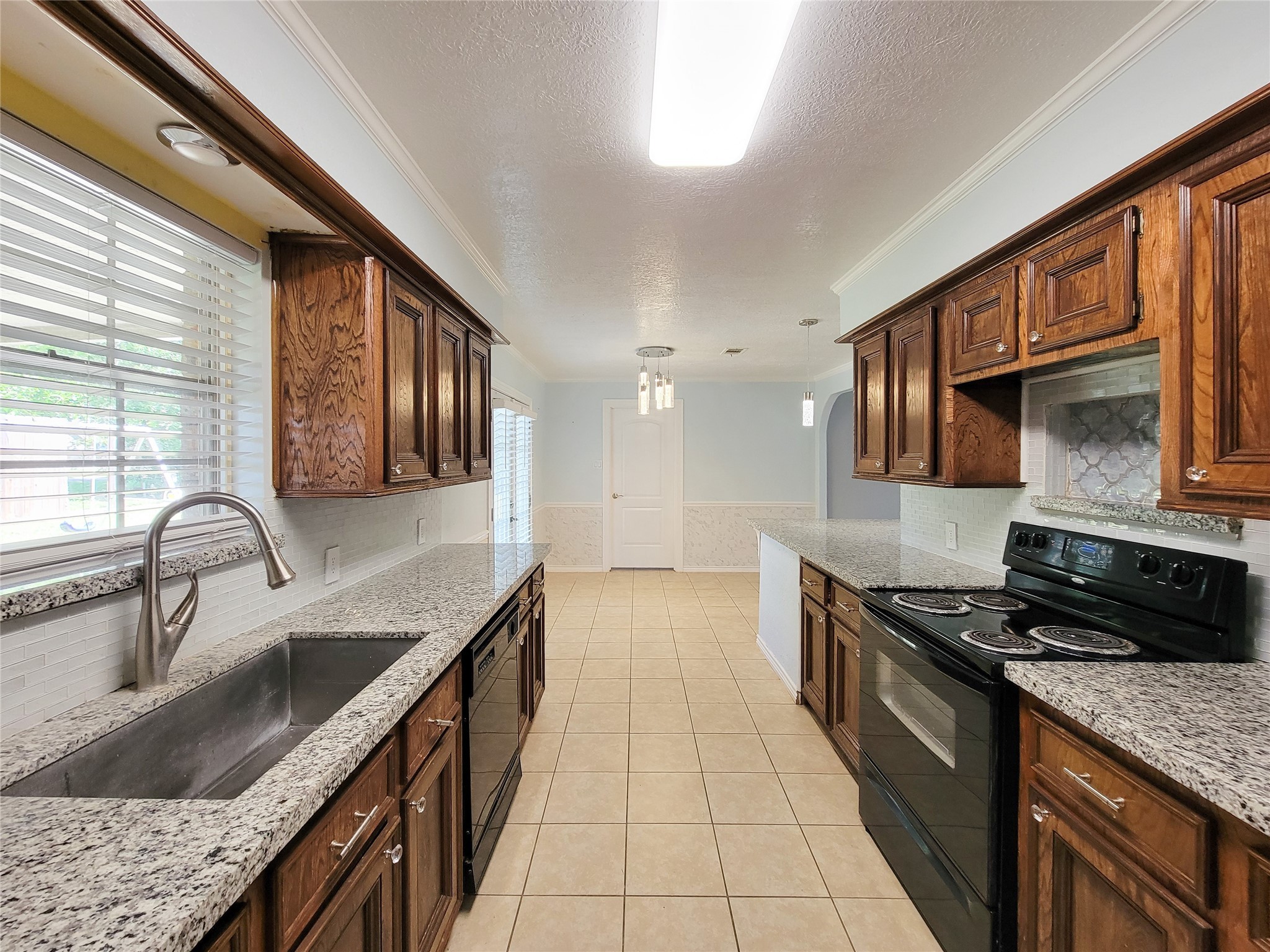 175 Greenwood Drive Property Photo 8