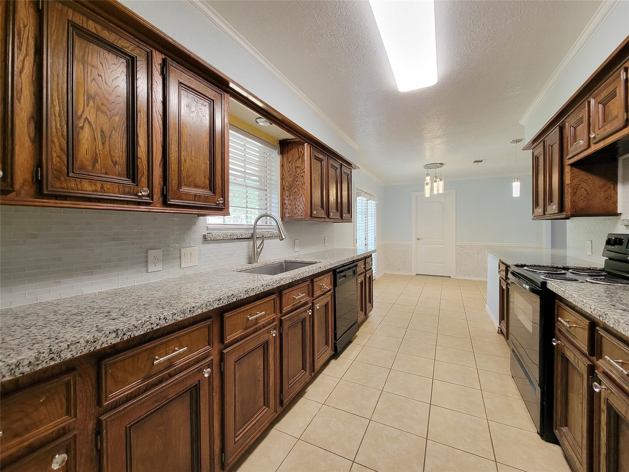 175 Greenwood Drive Property Photo 9