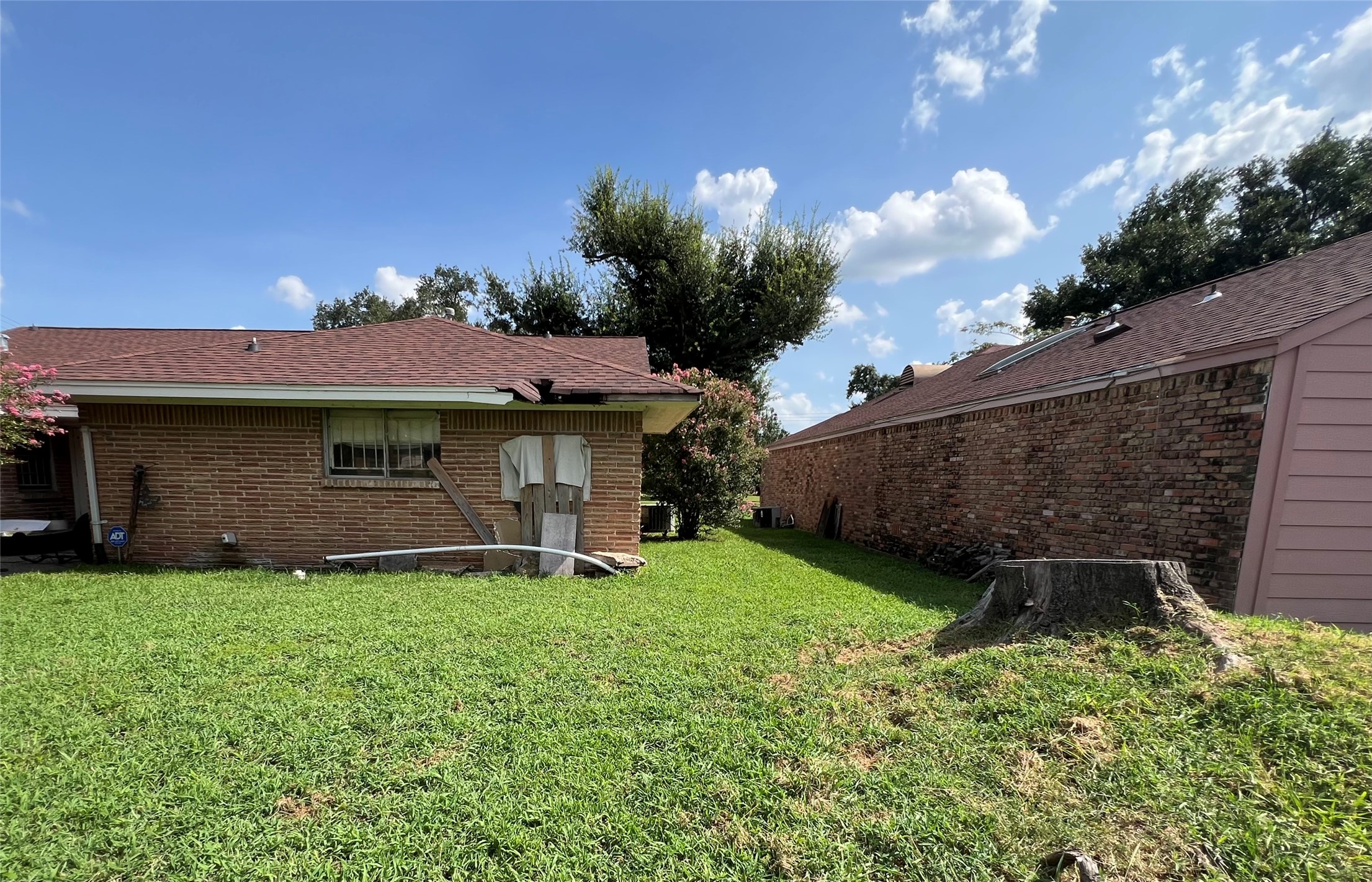 2203 Droxford Drive Property Photo 11