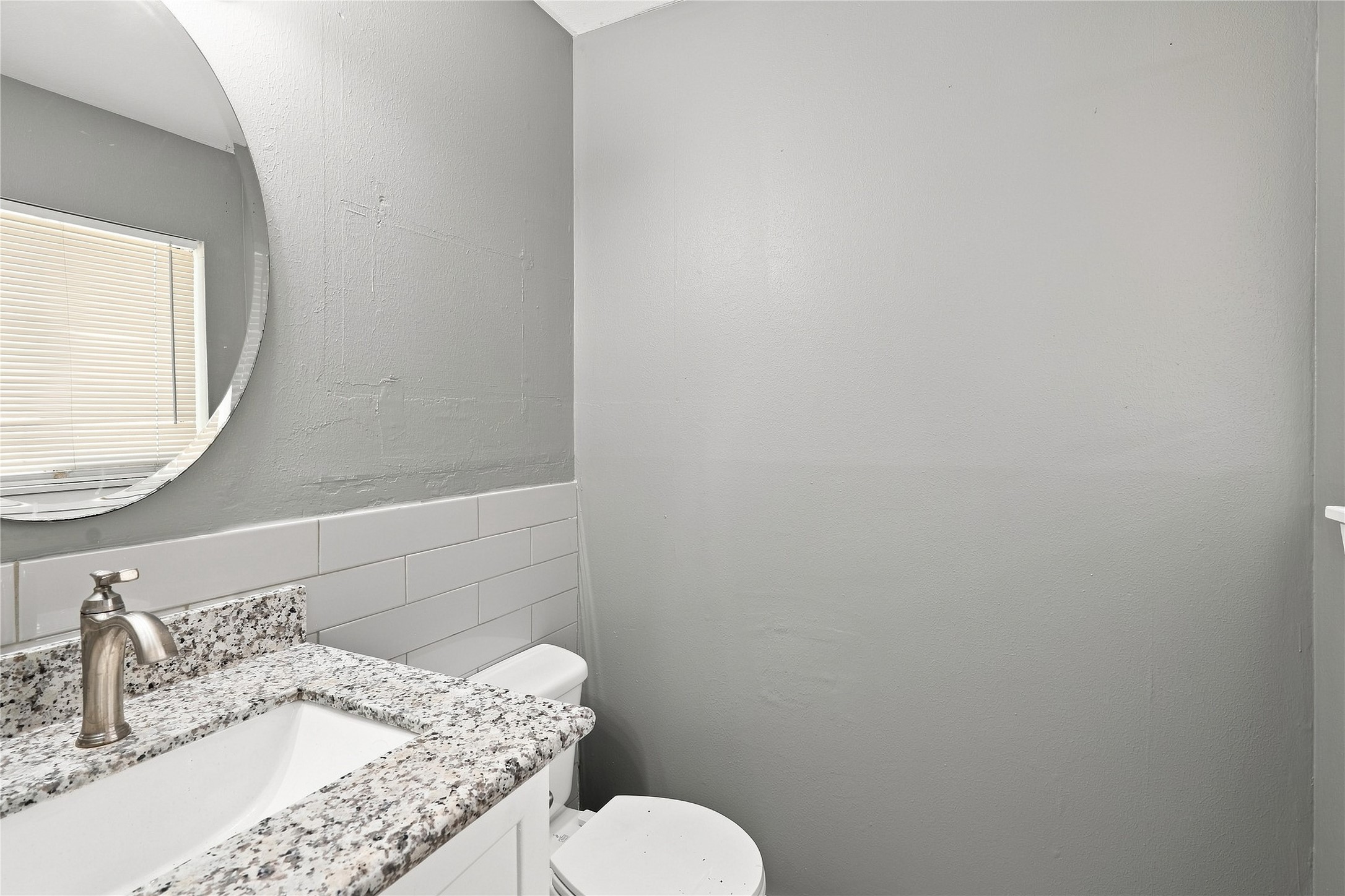 2906 Newcastle Drive Property Photo 14