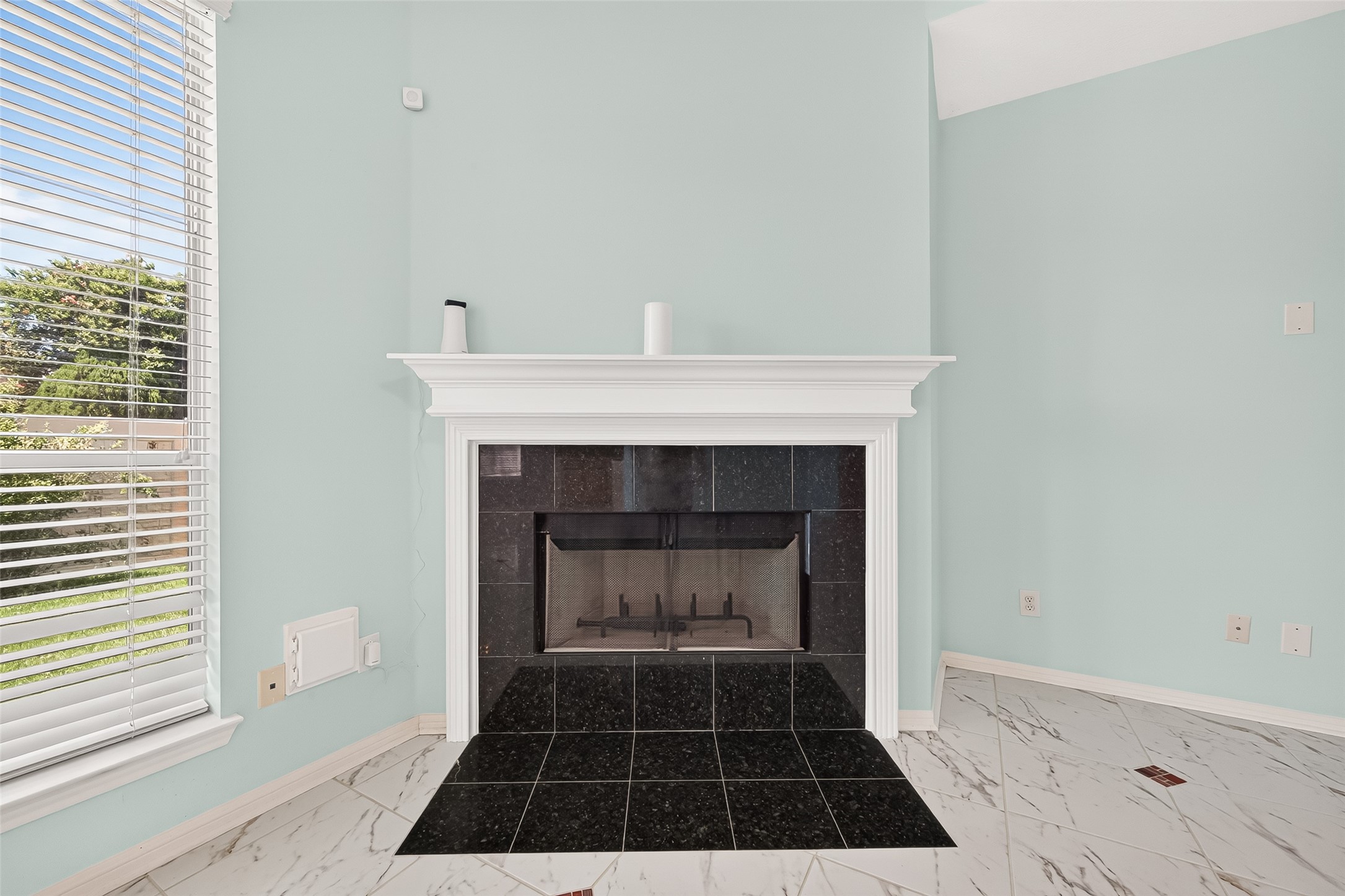 12338 Ashford Hollow Drive Property Photo 15
