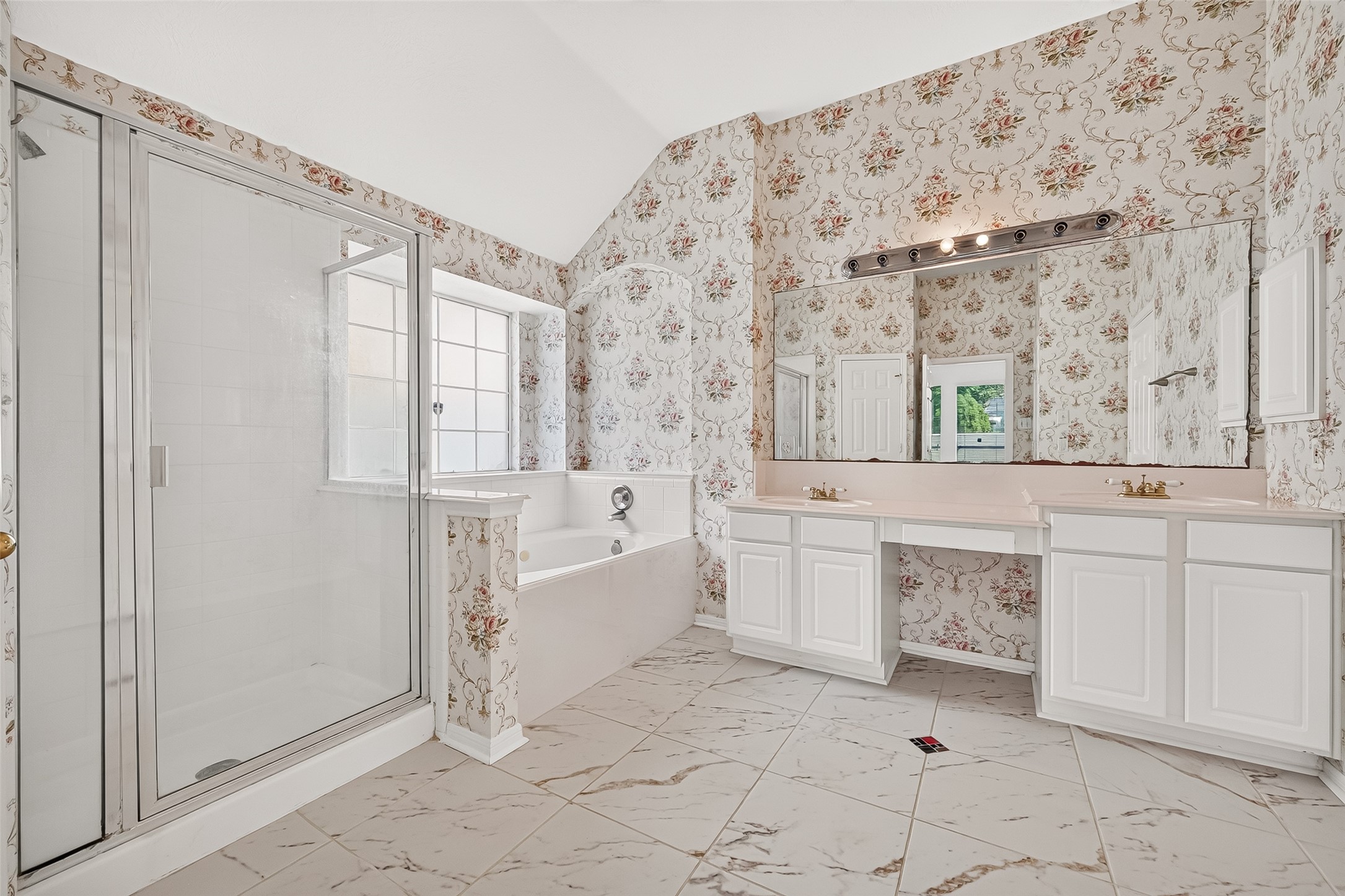 12338 Ashford Hollow Drive Property Photo 30