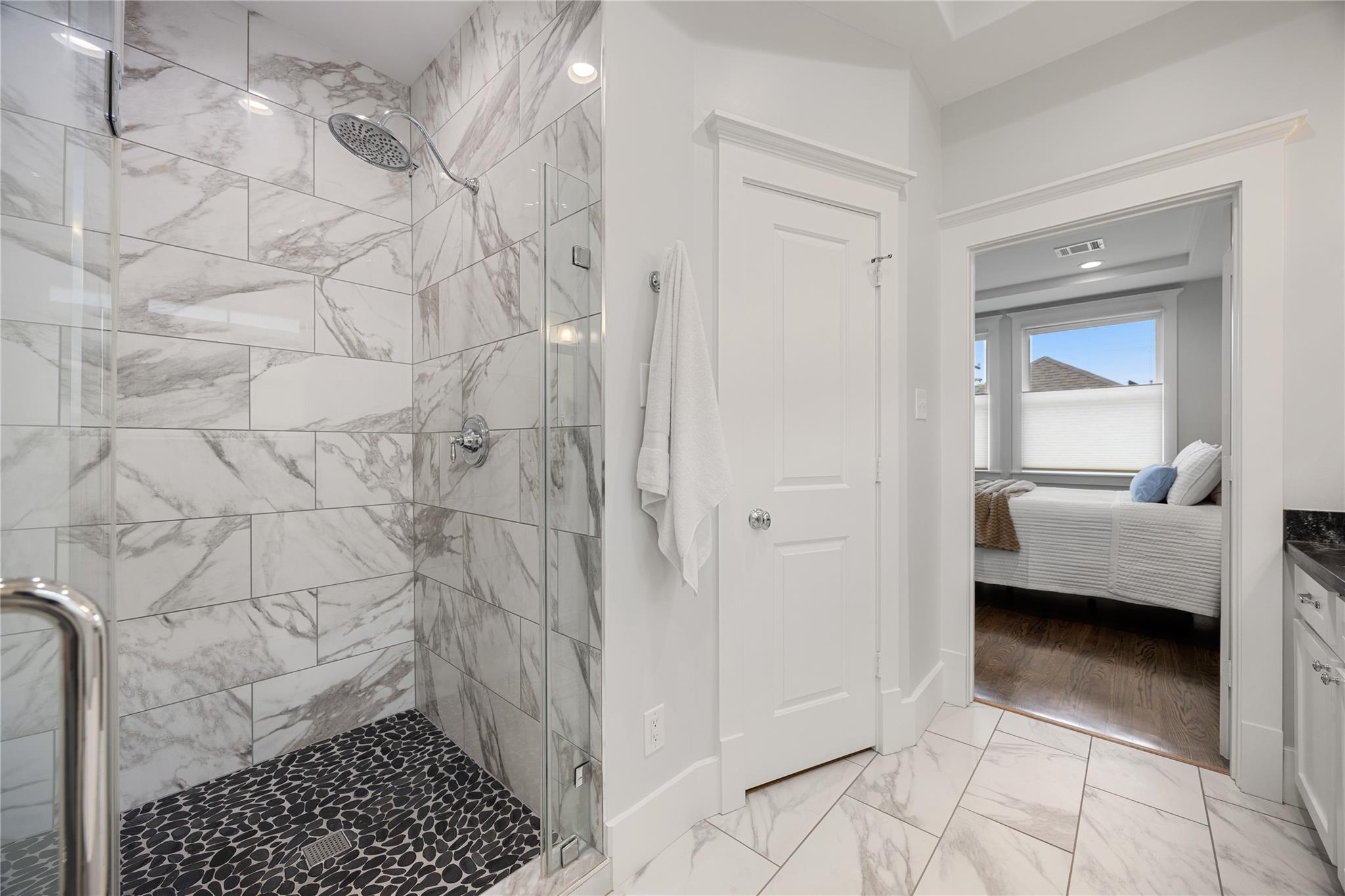 832 Nicholson Street, Houston Tx 77007 Property Photo 16