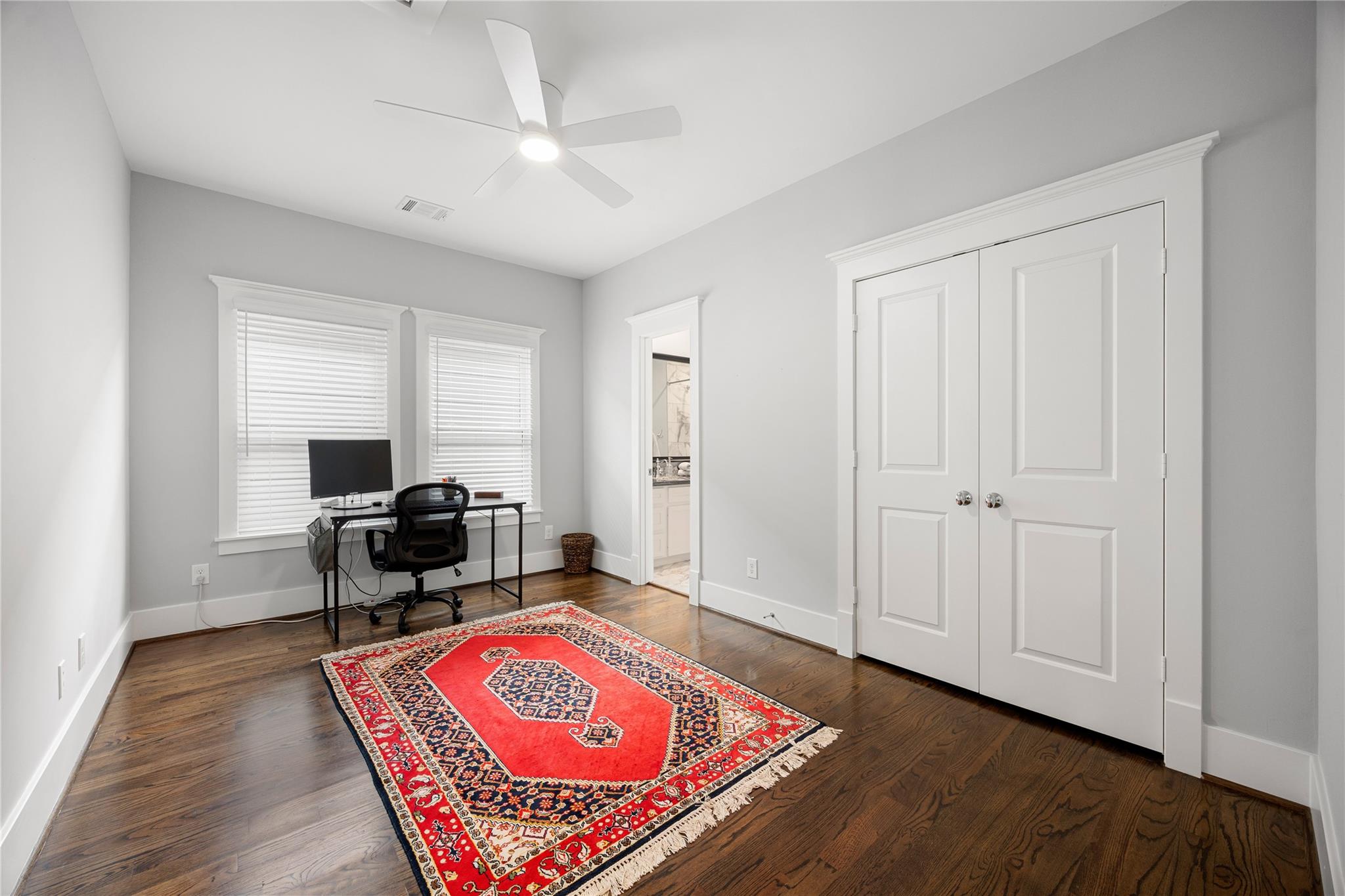 832 Nicholson Street Property Photo 22