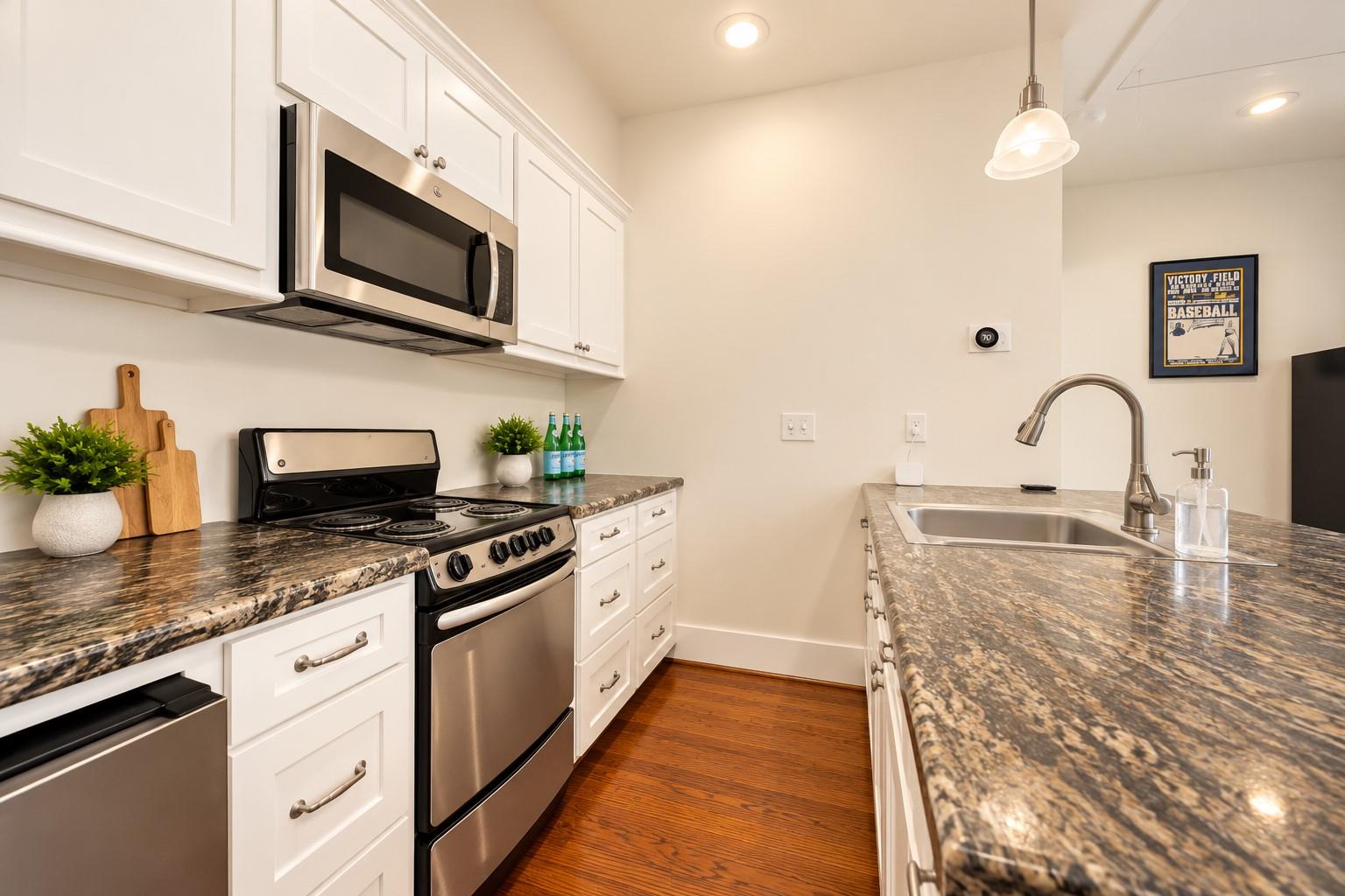 832 Nicholson Street, Houston Tx 77007 Property Photo 32