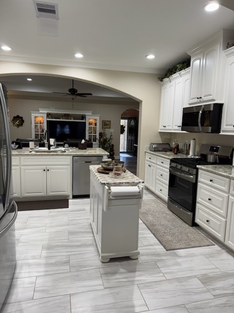 56 Zinnia Court Property Photo 12