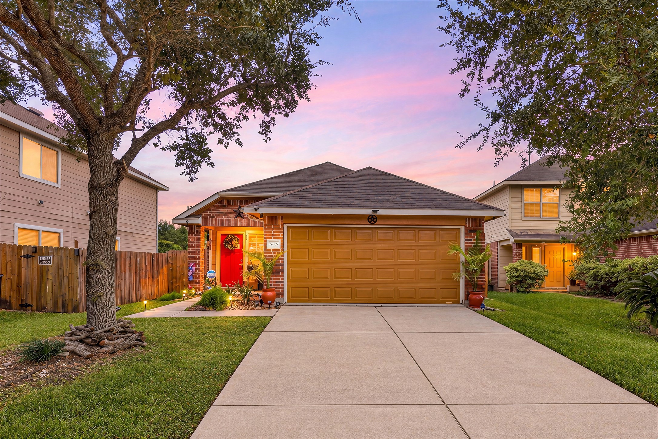 12607 Querida Court Property Photo 1