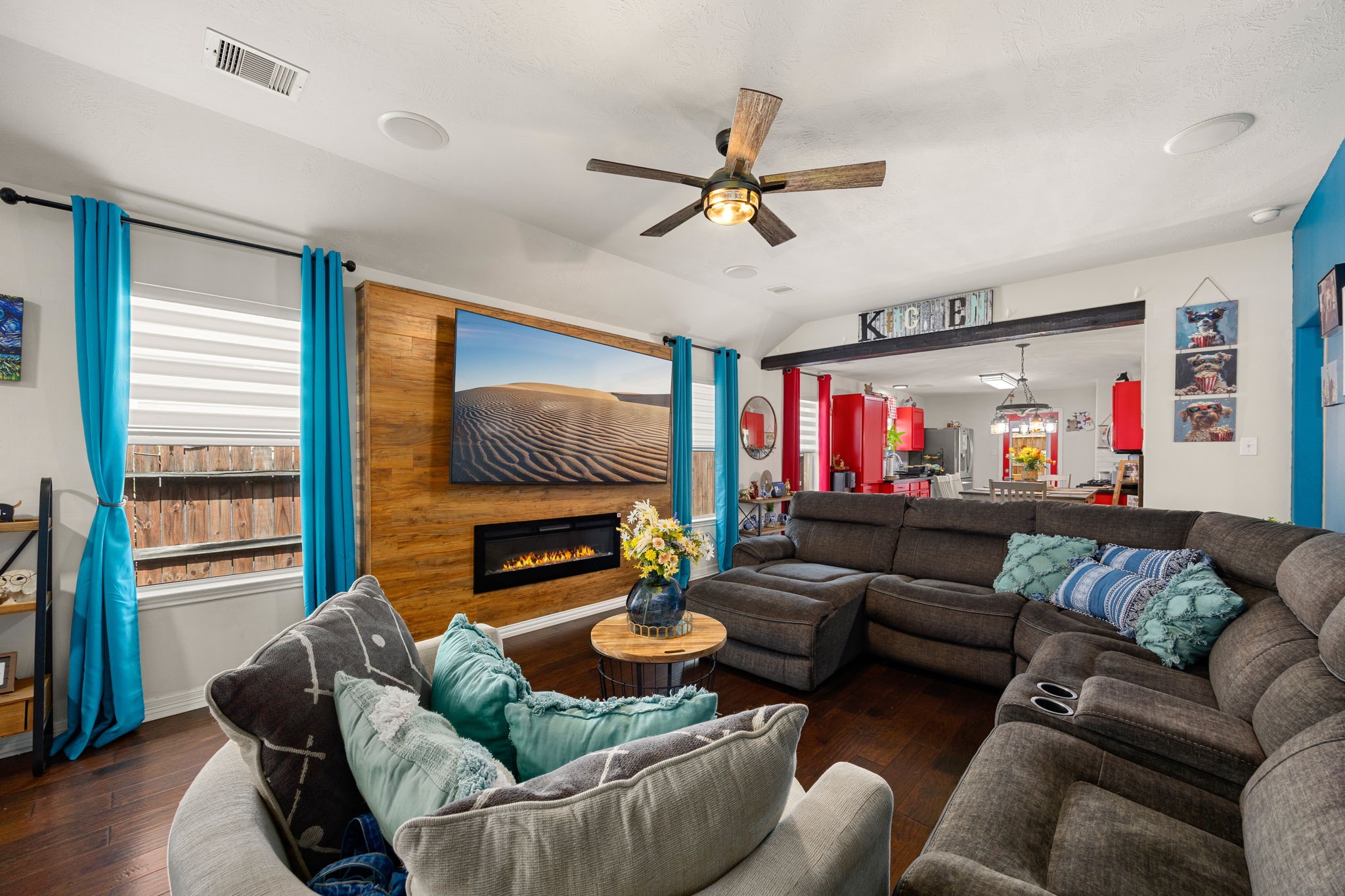 12607 Querida Court Property Photo 6