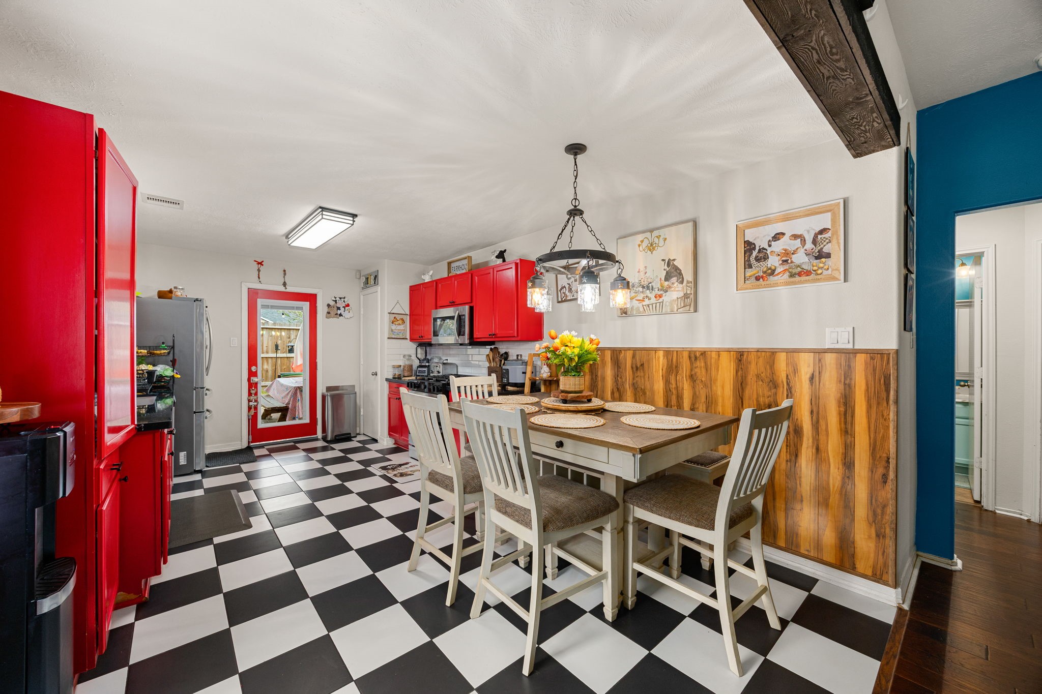 12607 Querida Court Property Photo 8